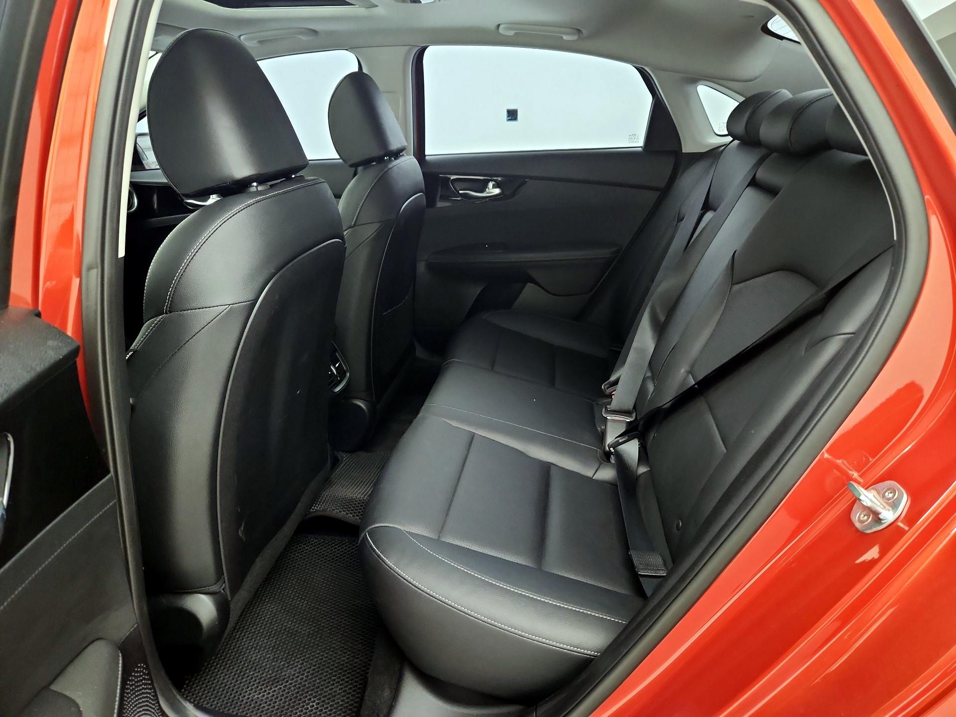 Thumbnail: 2019 Kia Forte - 20