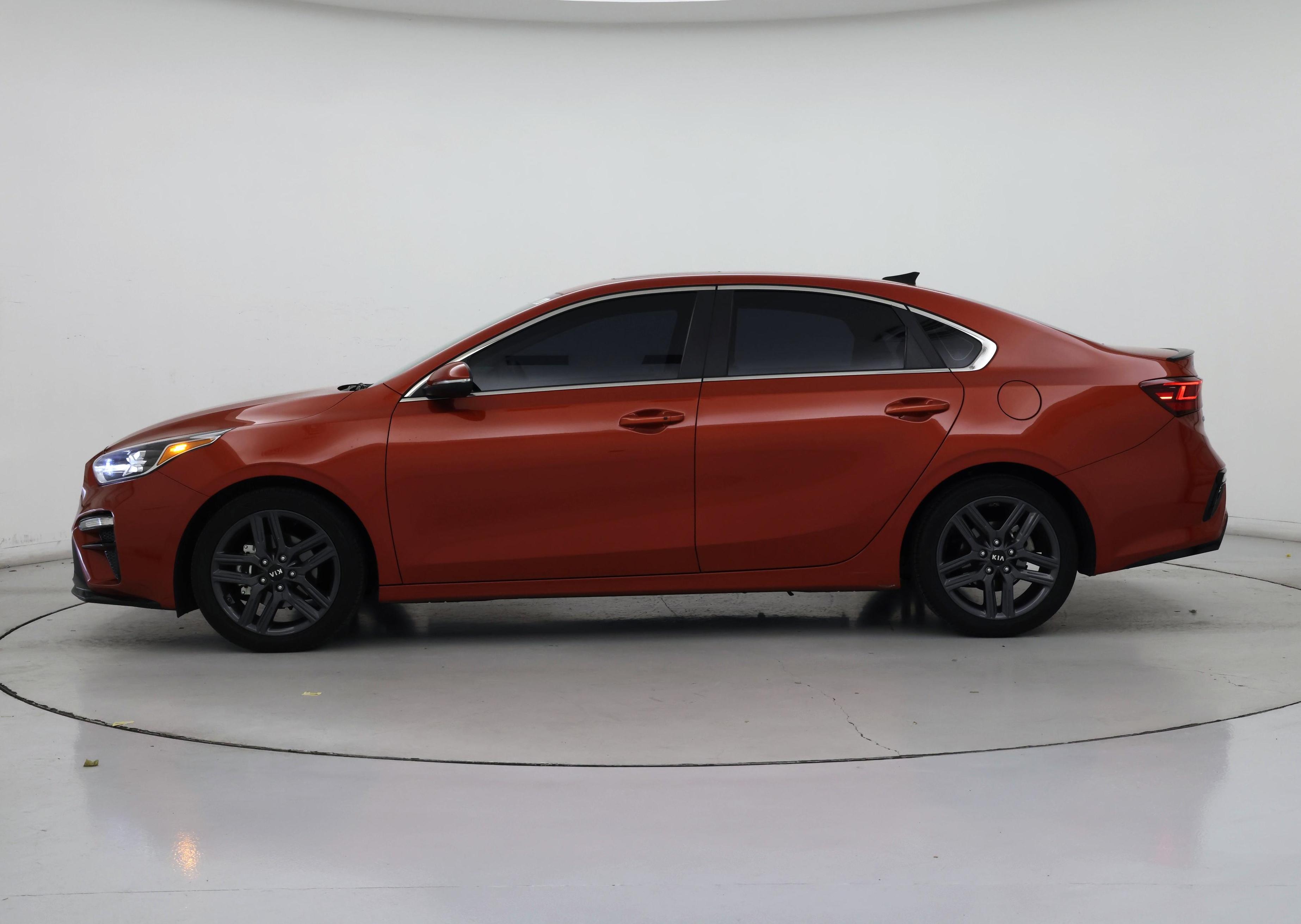 Thumbnail: 2019 Kia Forte - 3