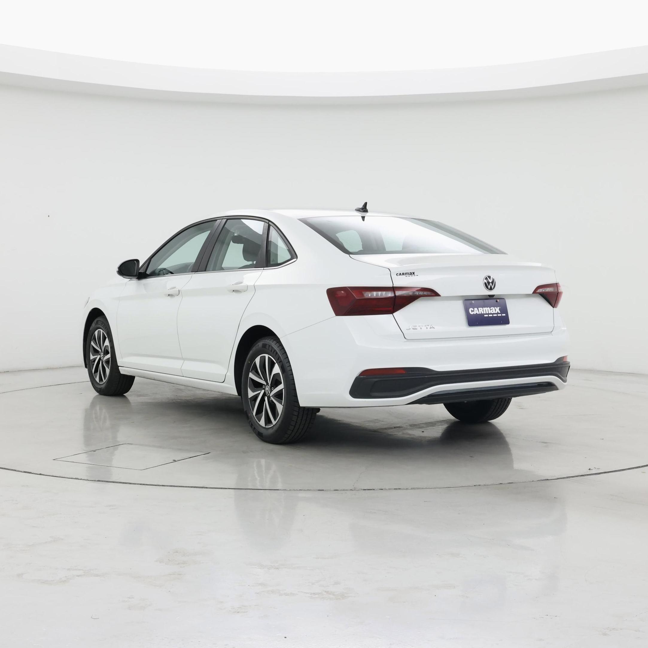 Thumbnail: 2024 Volkswagen Jetta - 2