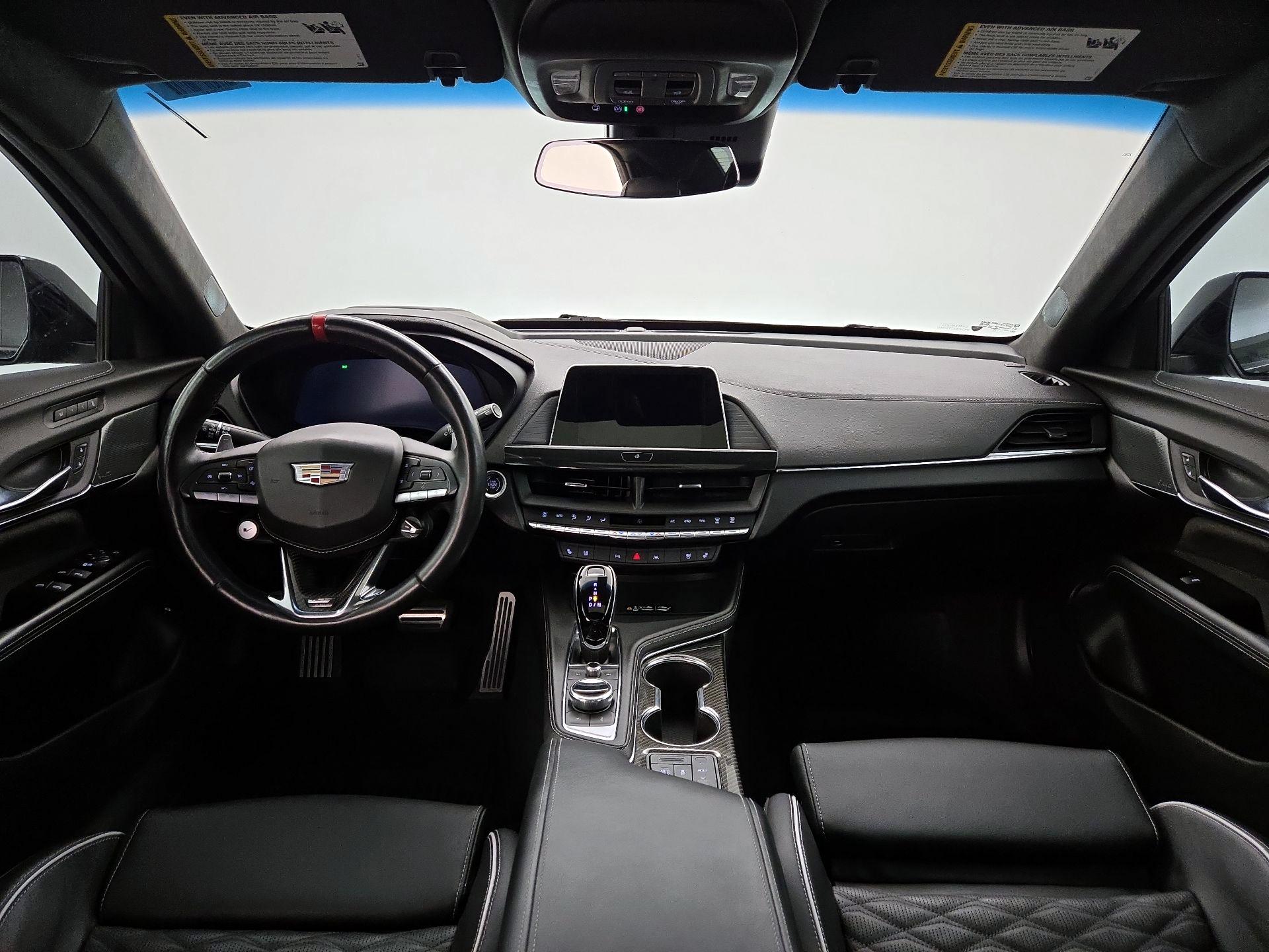Thumbnail: 2022 Cadillac CT4 - 9