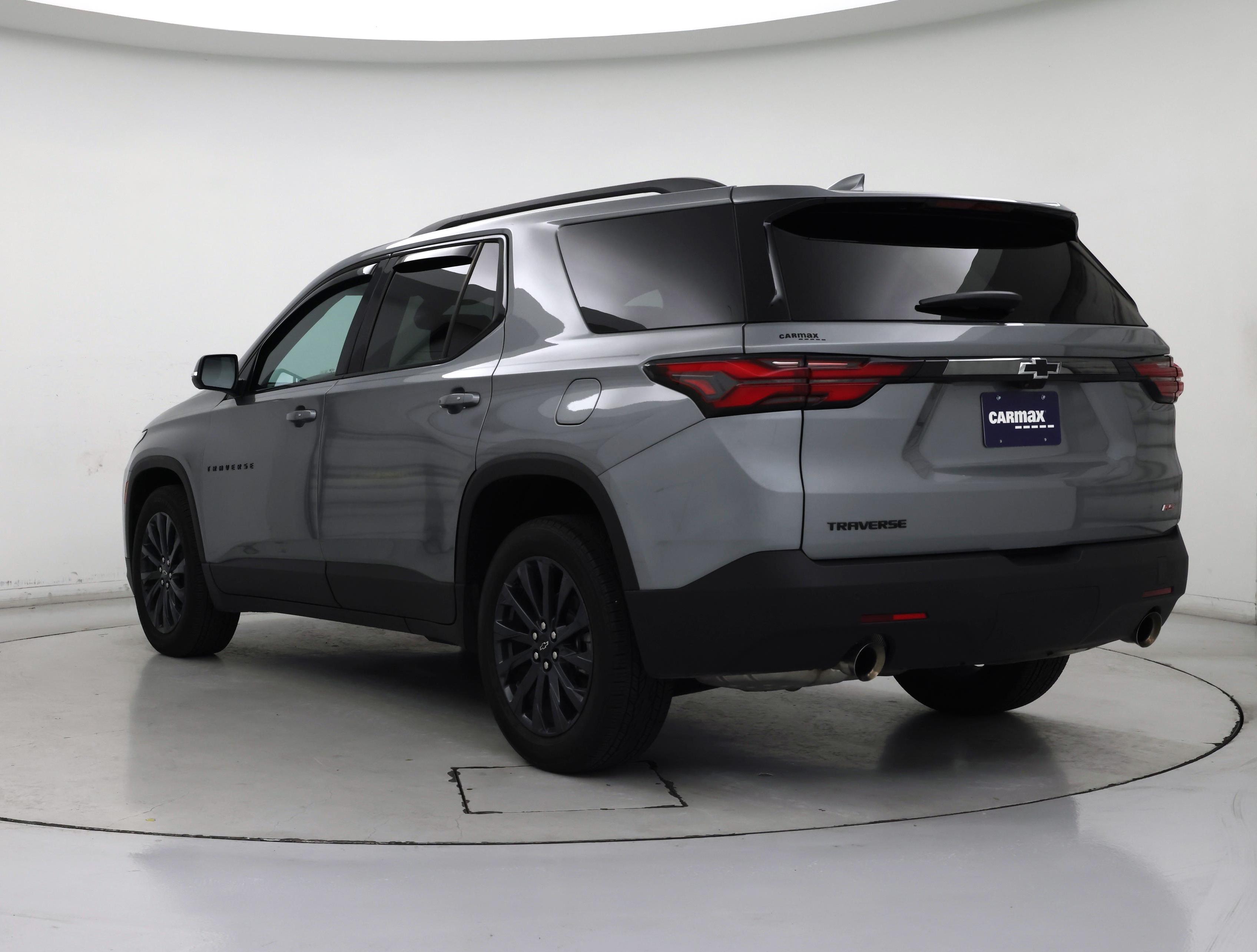 Thumbnail: 2023 Chevrolet Traverse - 2