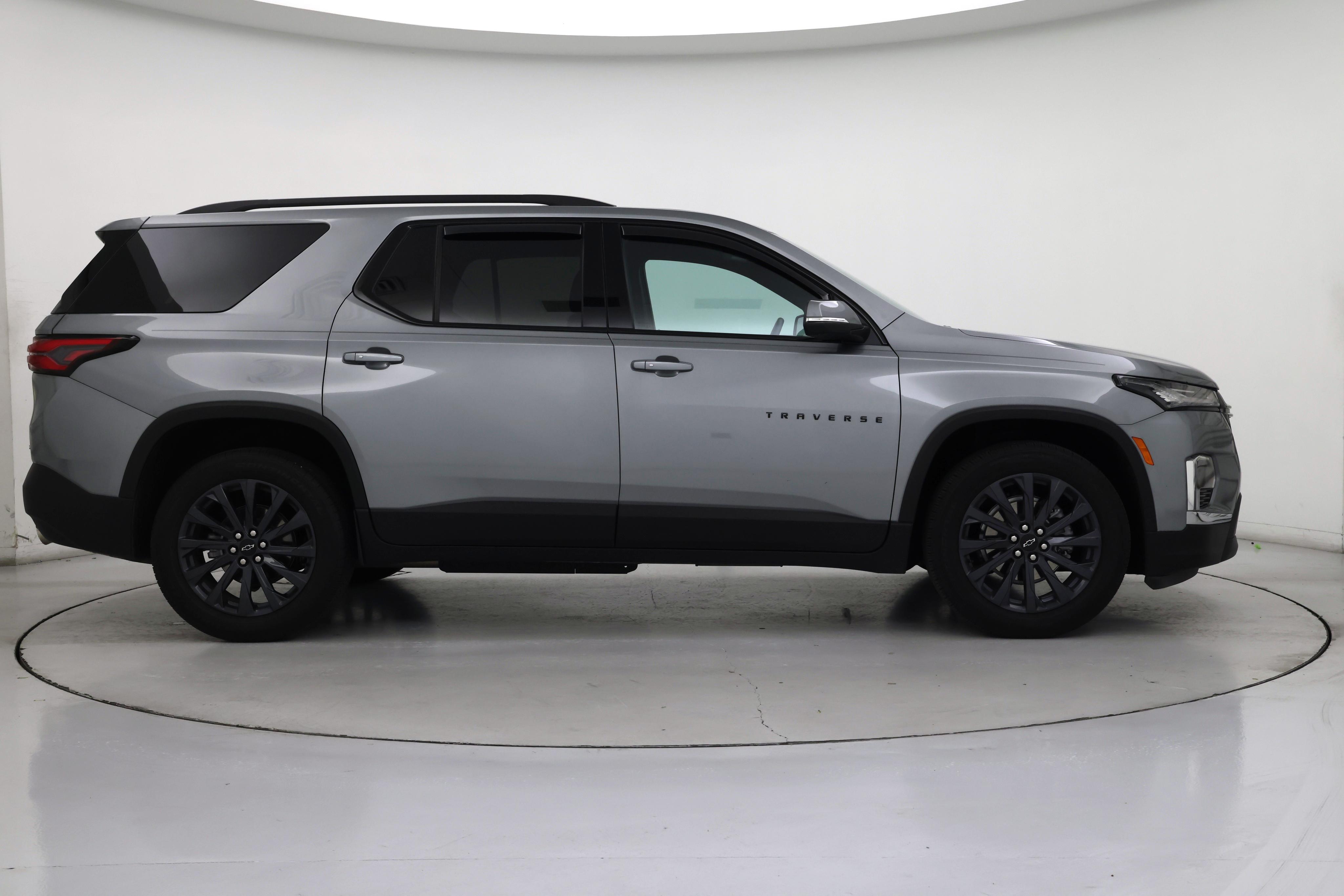 Thumbnail: 2023 Chevrolet Traverse - 7
