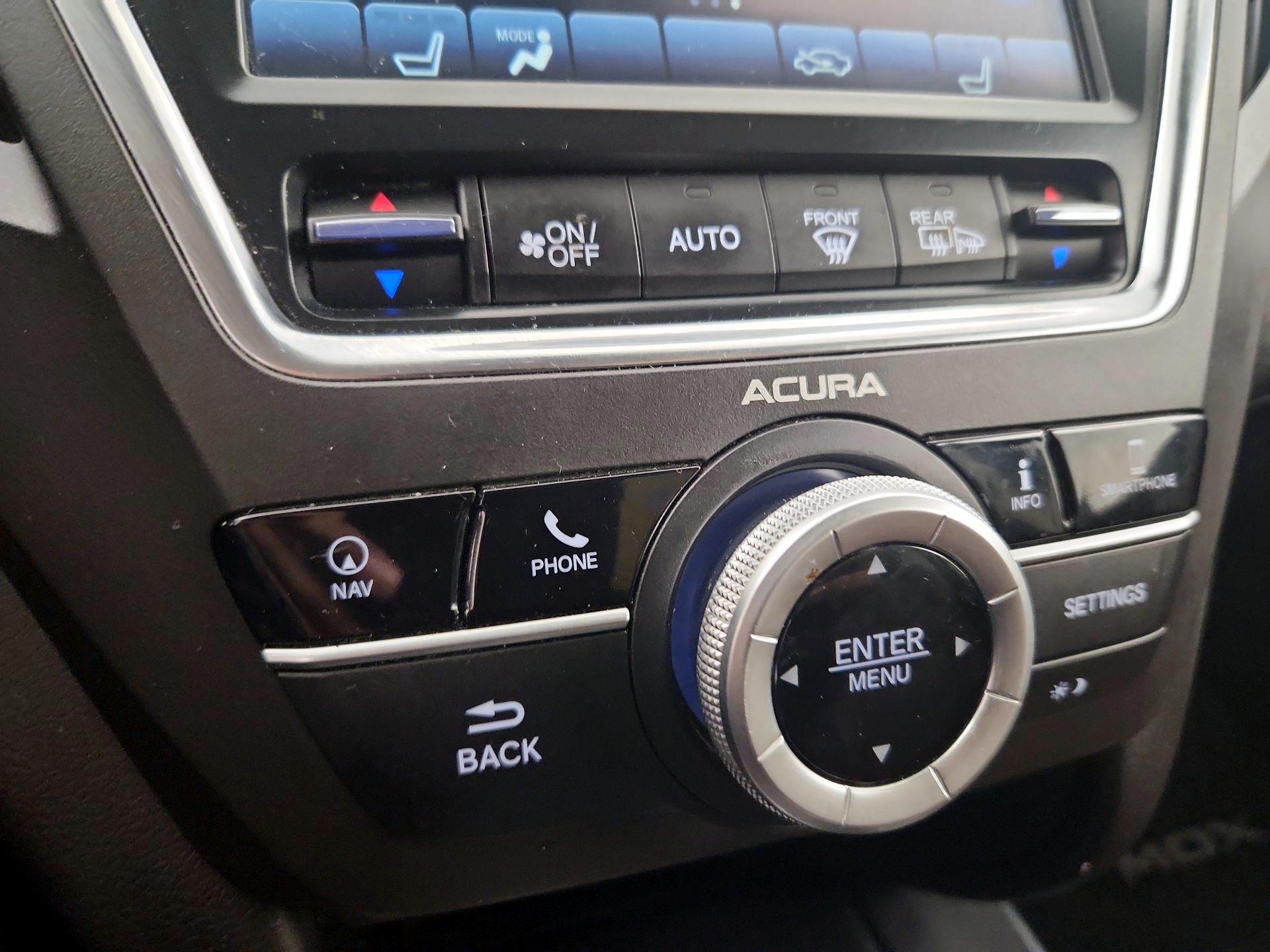 Thumbnail: 2020 Acura MDX - 17