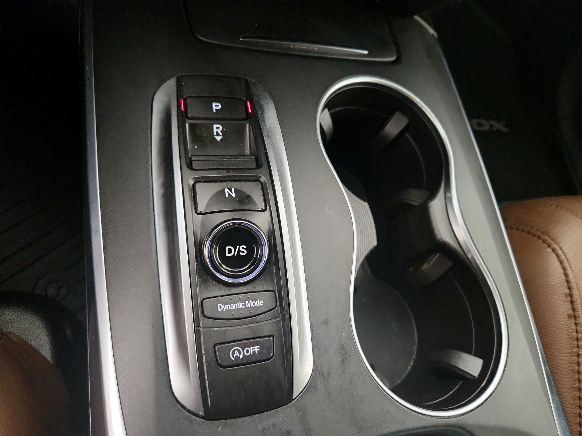 Thumbnail: 2020 Acura MDX - 18