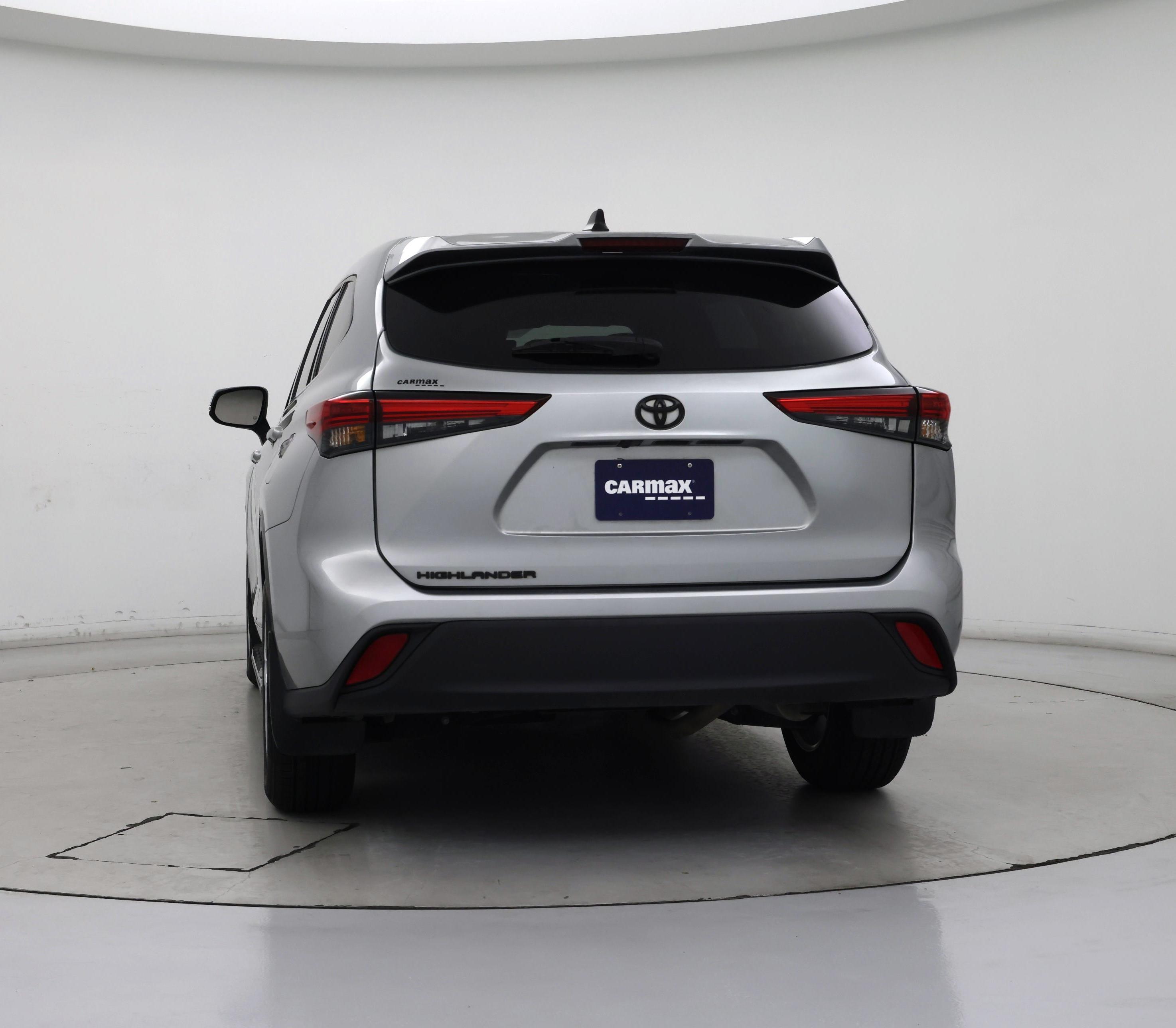 Thumbnail: 2022 Toyota Highlander - 6