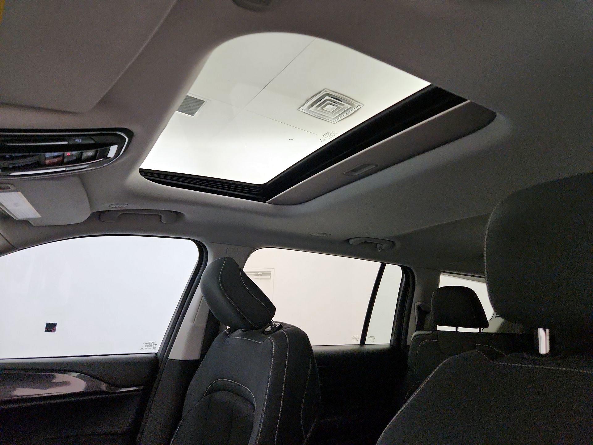 Thumbnail: 2021 Jeep Grand Cherokee L - 19