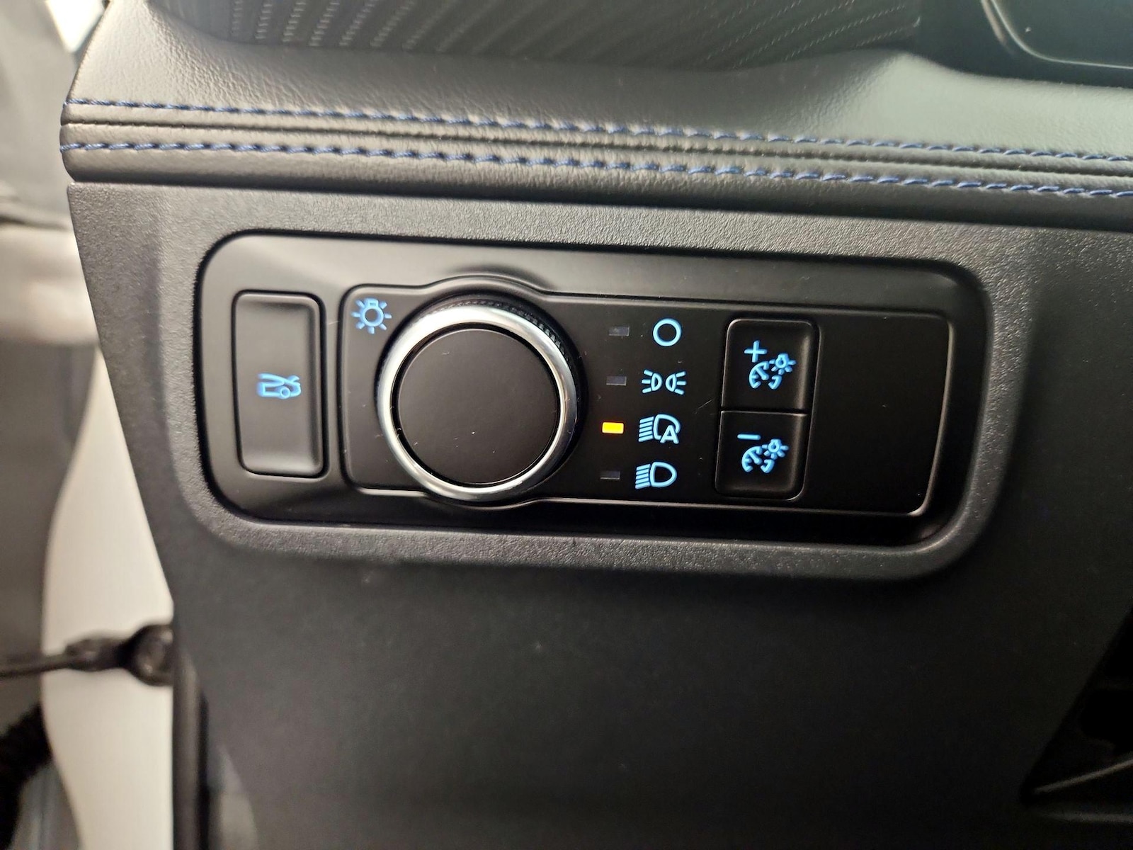 2025 Ford Mustang Dark Horse - Photo 14
