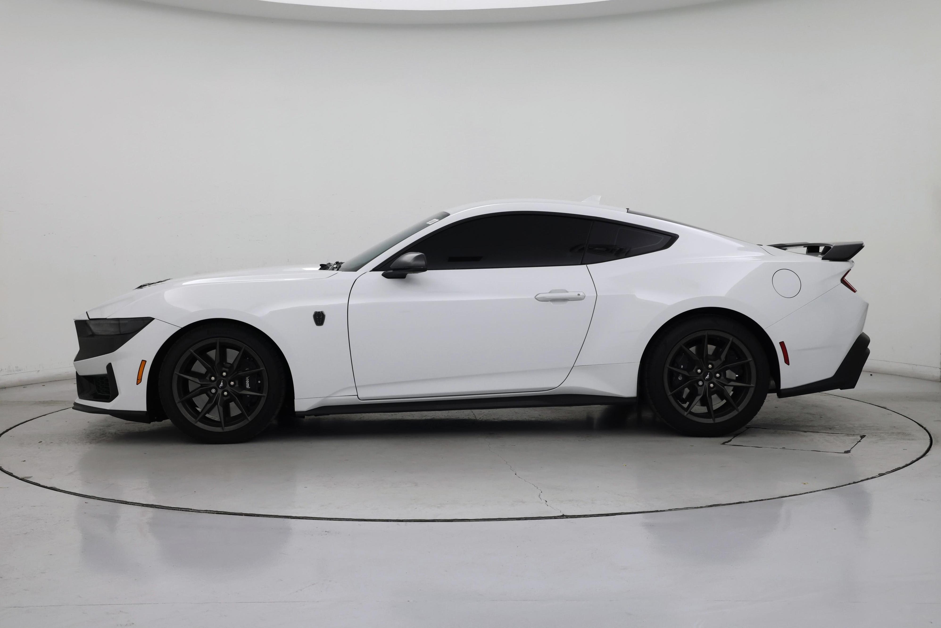 Thumbnail: 2025 Ford Mustang - 3