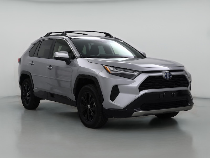 2024 Toyota RAV4 SE