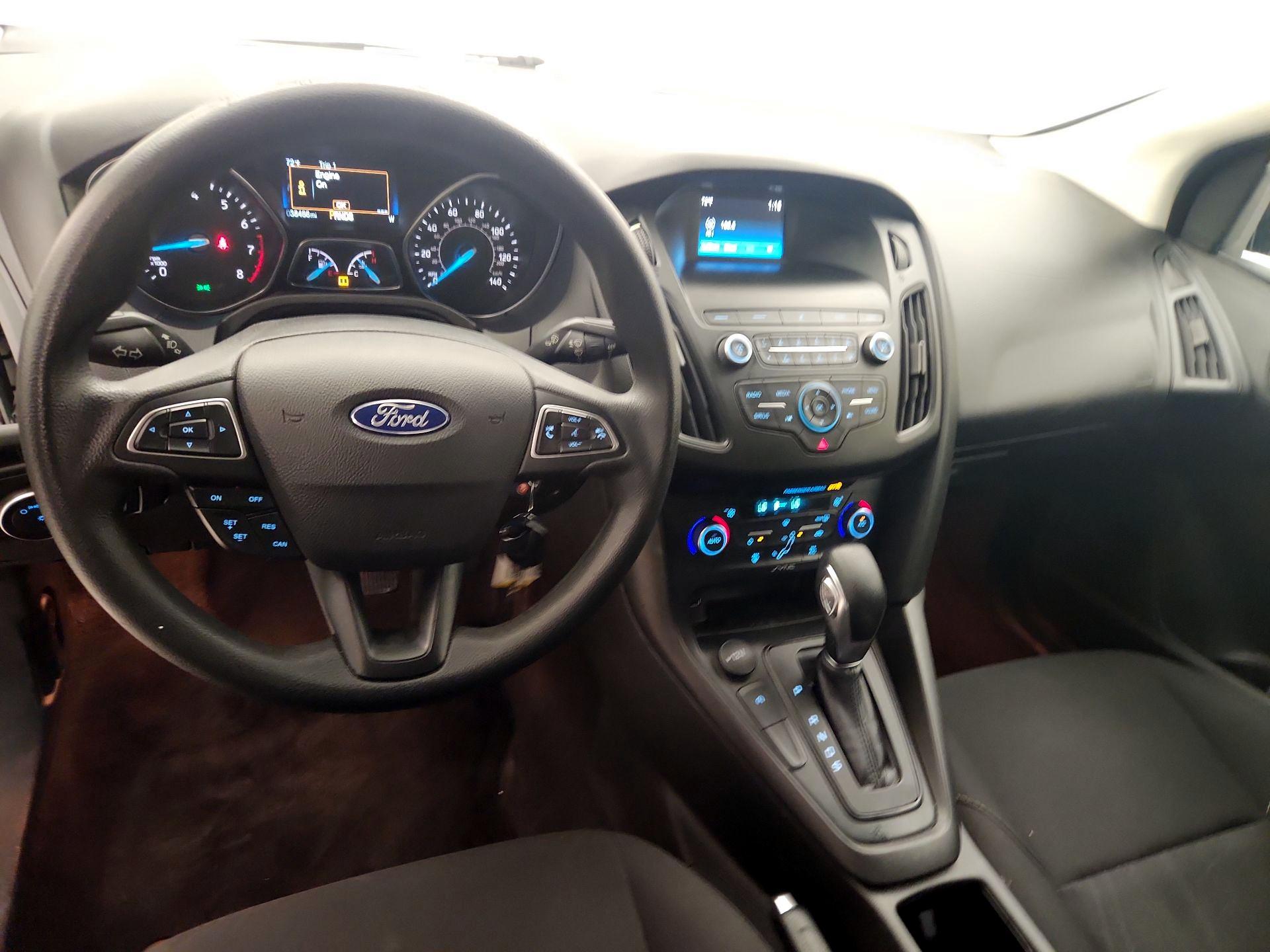 Thumbnail: 2018 Ford Focus - 9