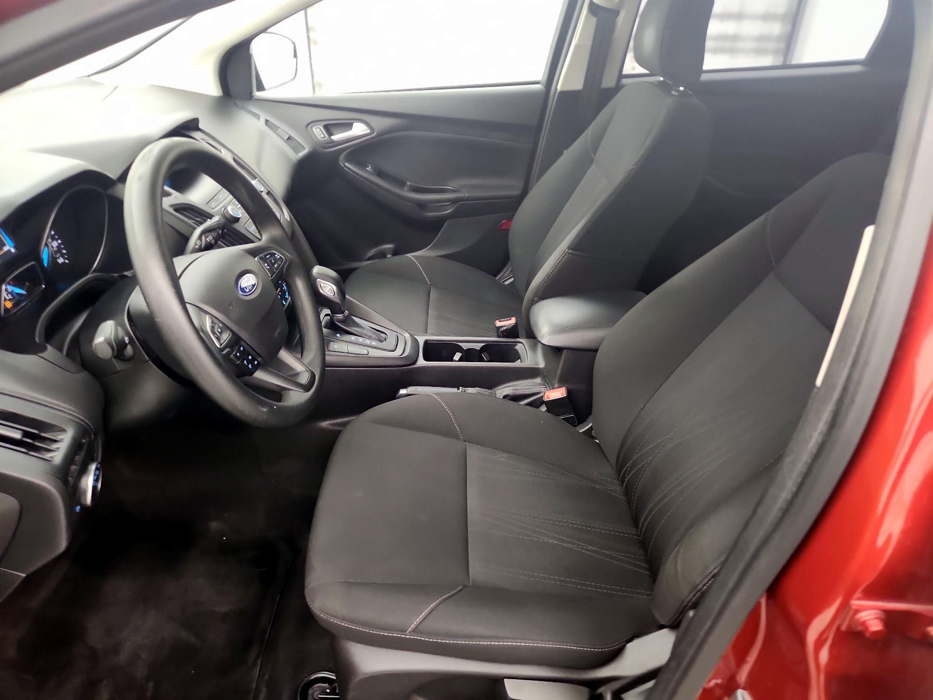 Thumbnail: 2018 Ford Focus - 11