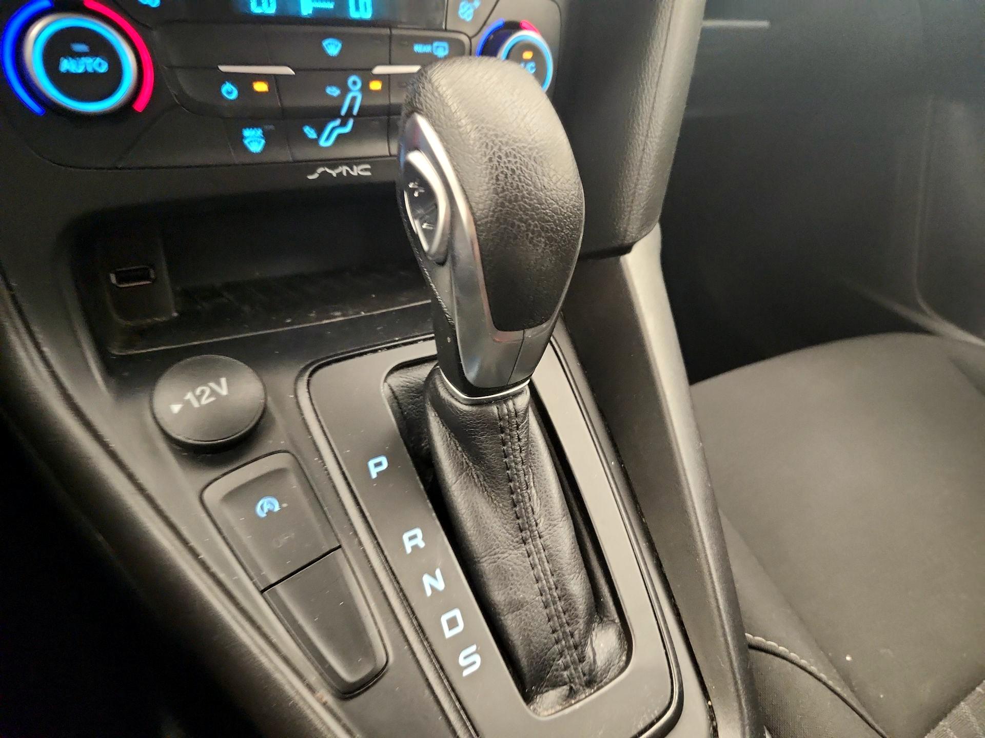 Thumbnail: 2018 Ford Focus - 17