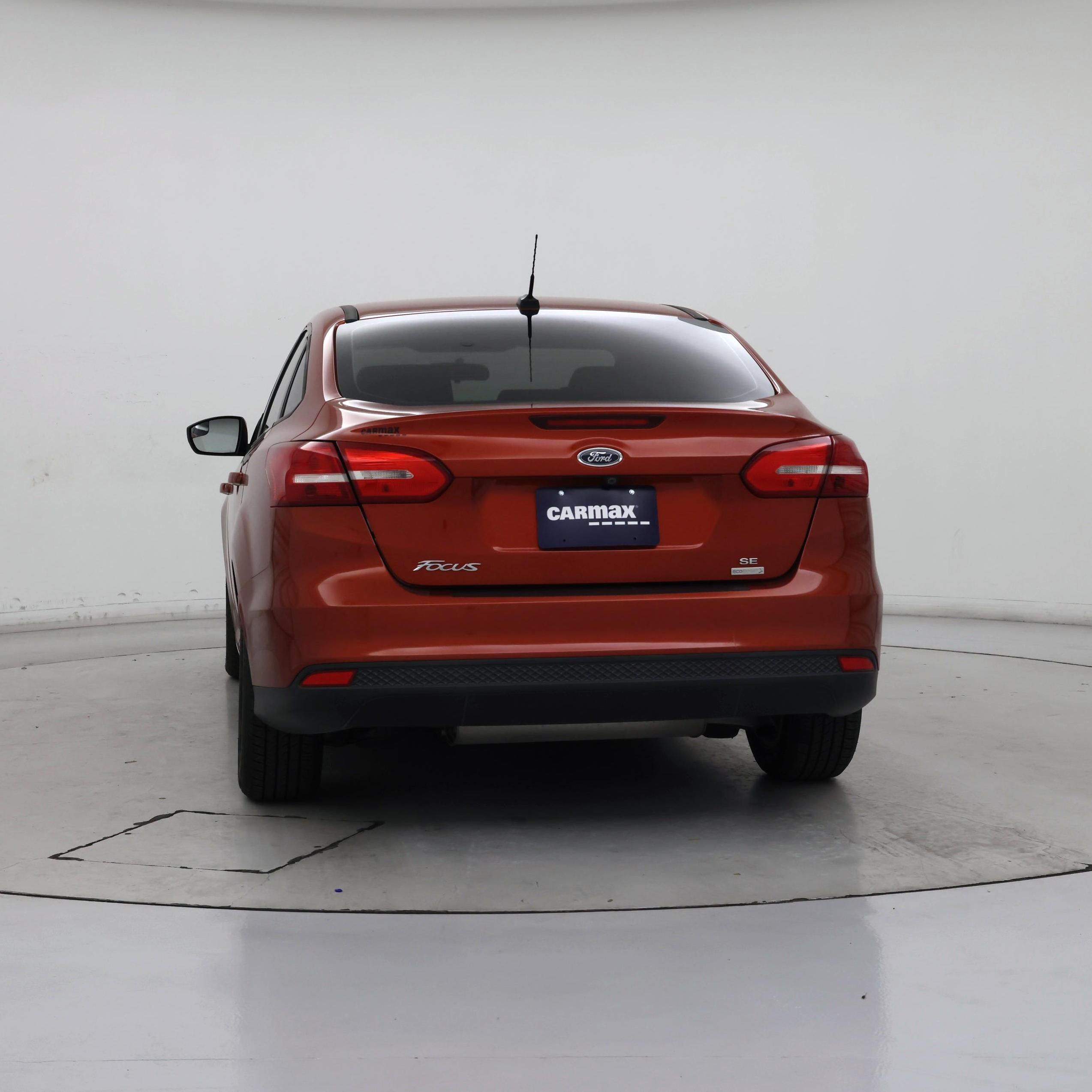 Thumbnail: 2018 Ford Focus - 6