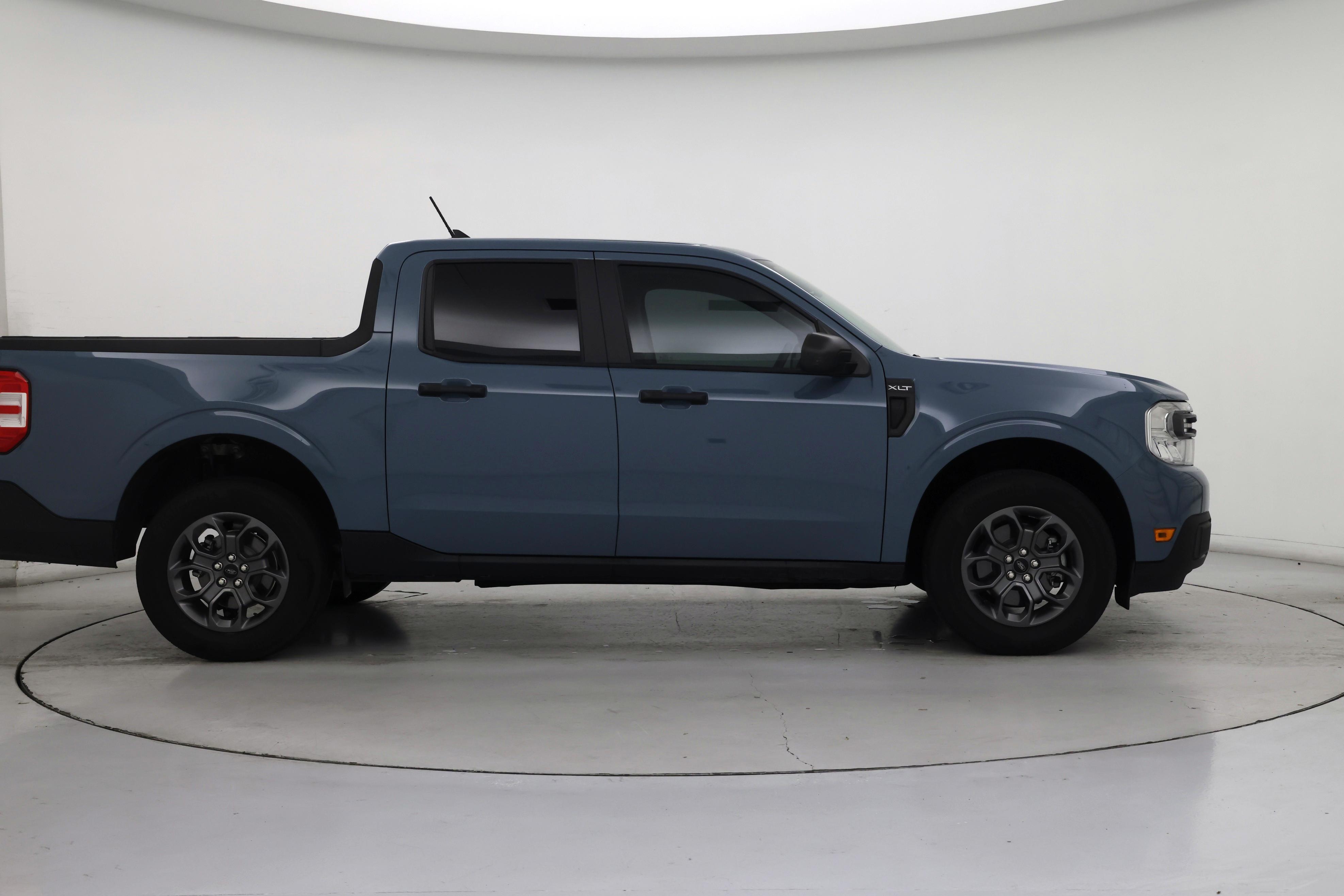 Thumbnail: 2023 Ford Maverick - 7