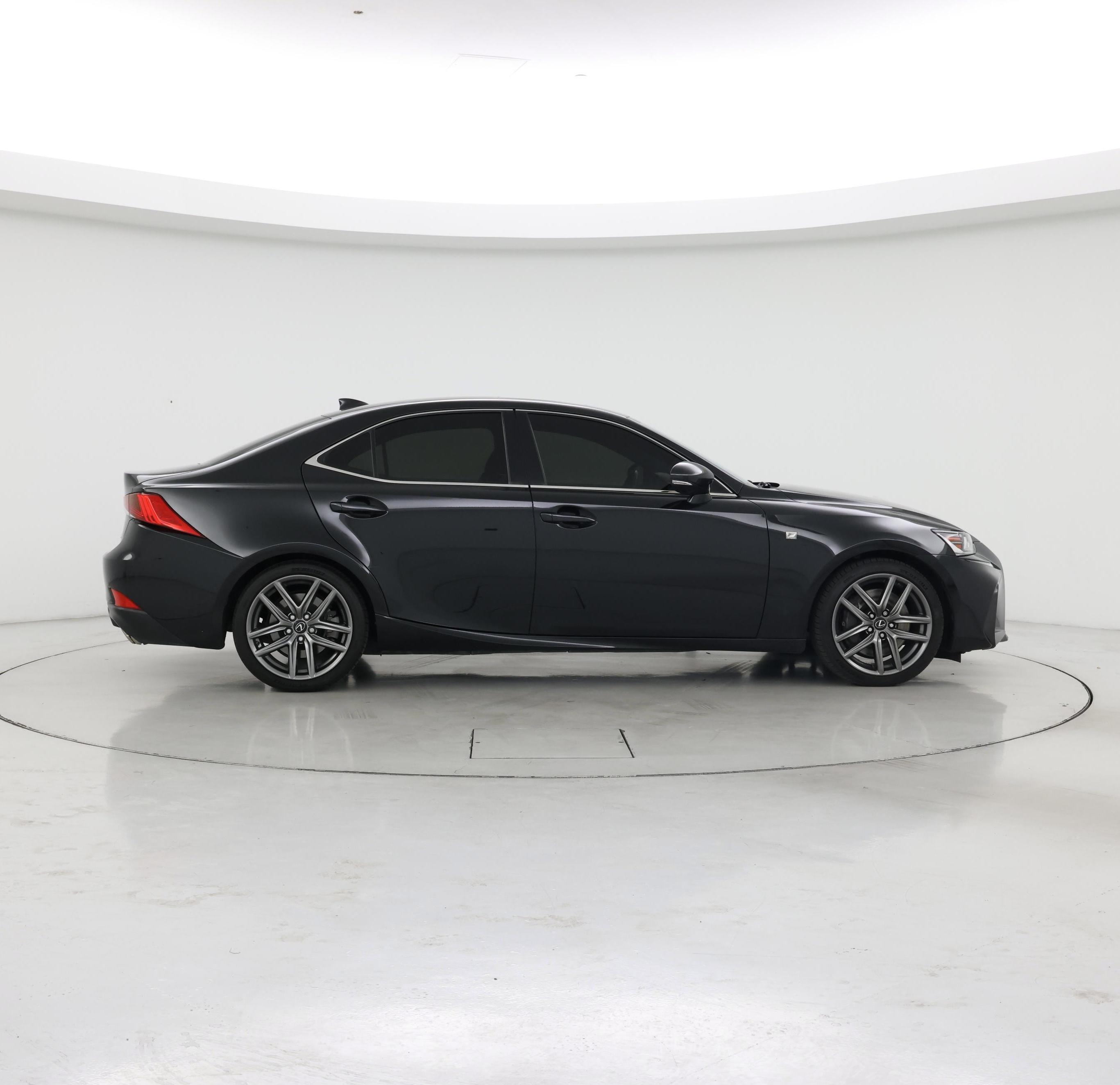Thumbnail: 2018 Lexus IS - 7