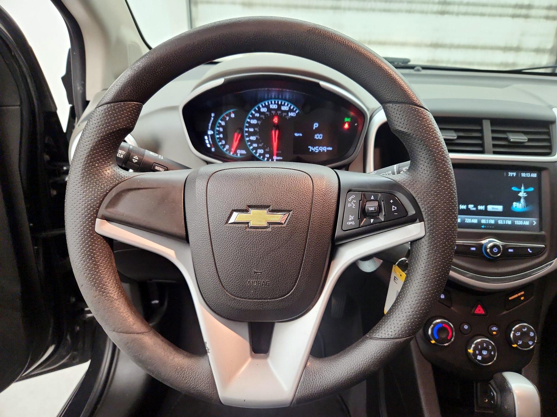 Thumbnail: 2017 Chevrolet Sonic - 10