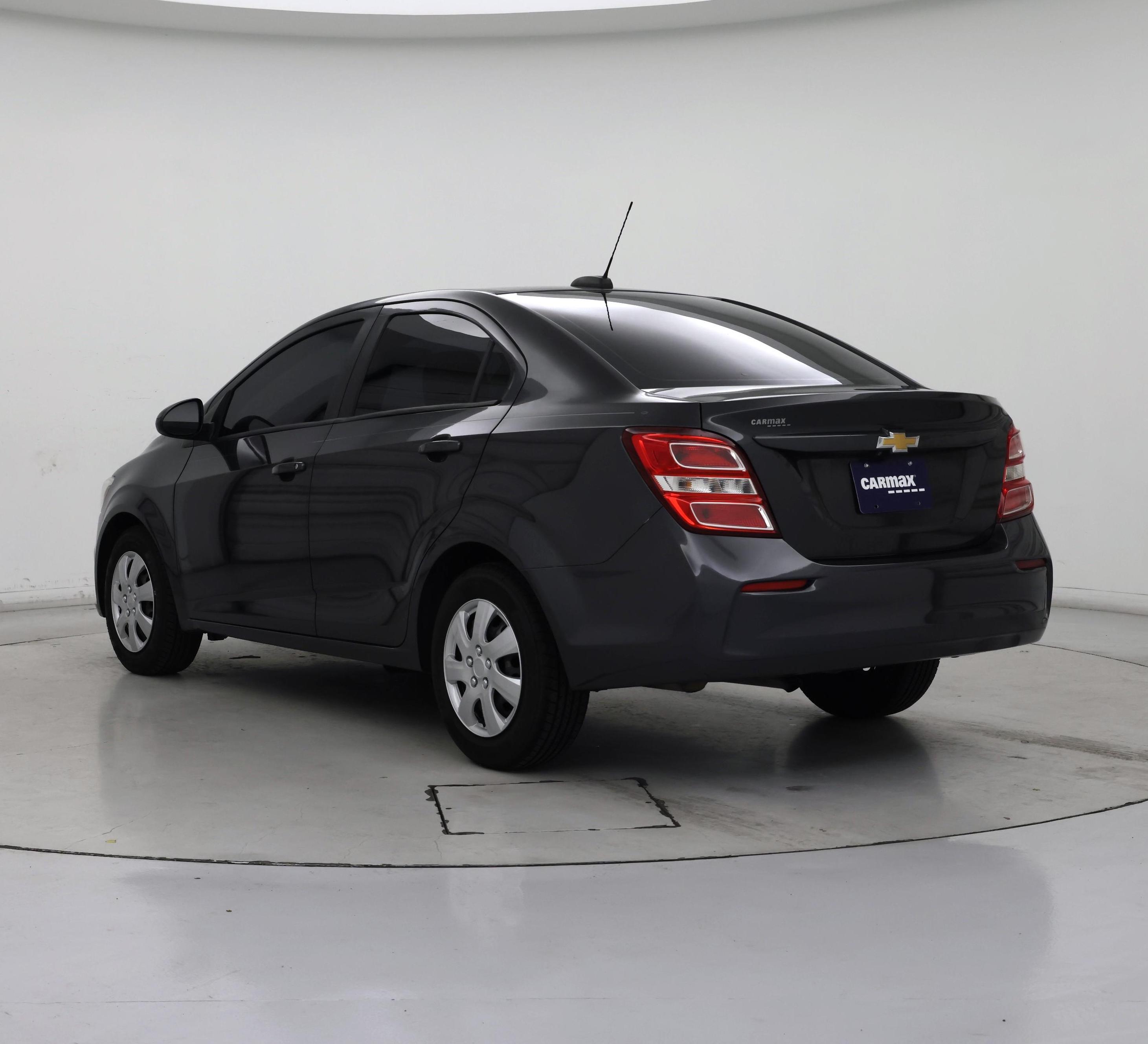 Thumbnail: 2017 Chevrolet Sonic - 2