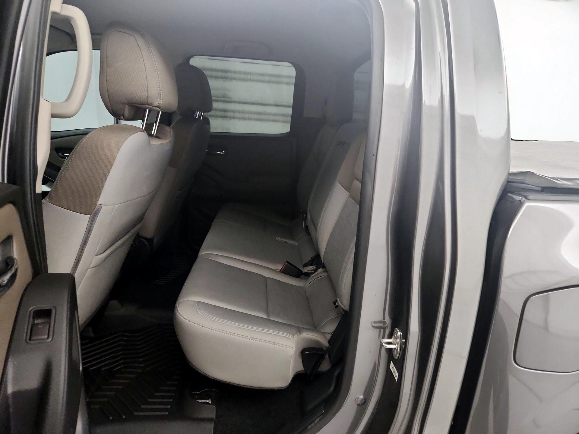 Thumbnail: 2022 Nissan Frontier - 19