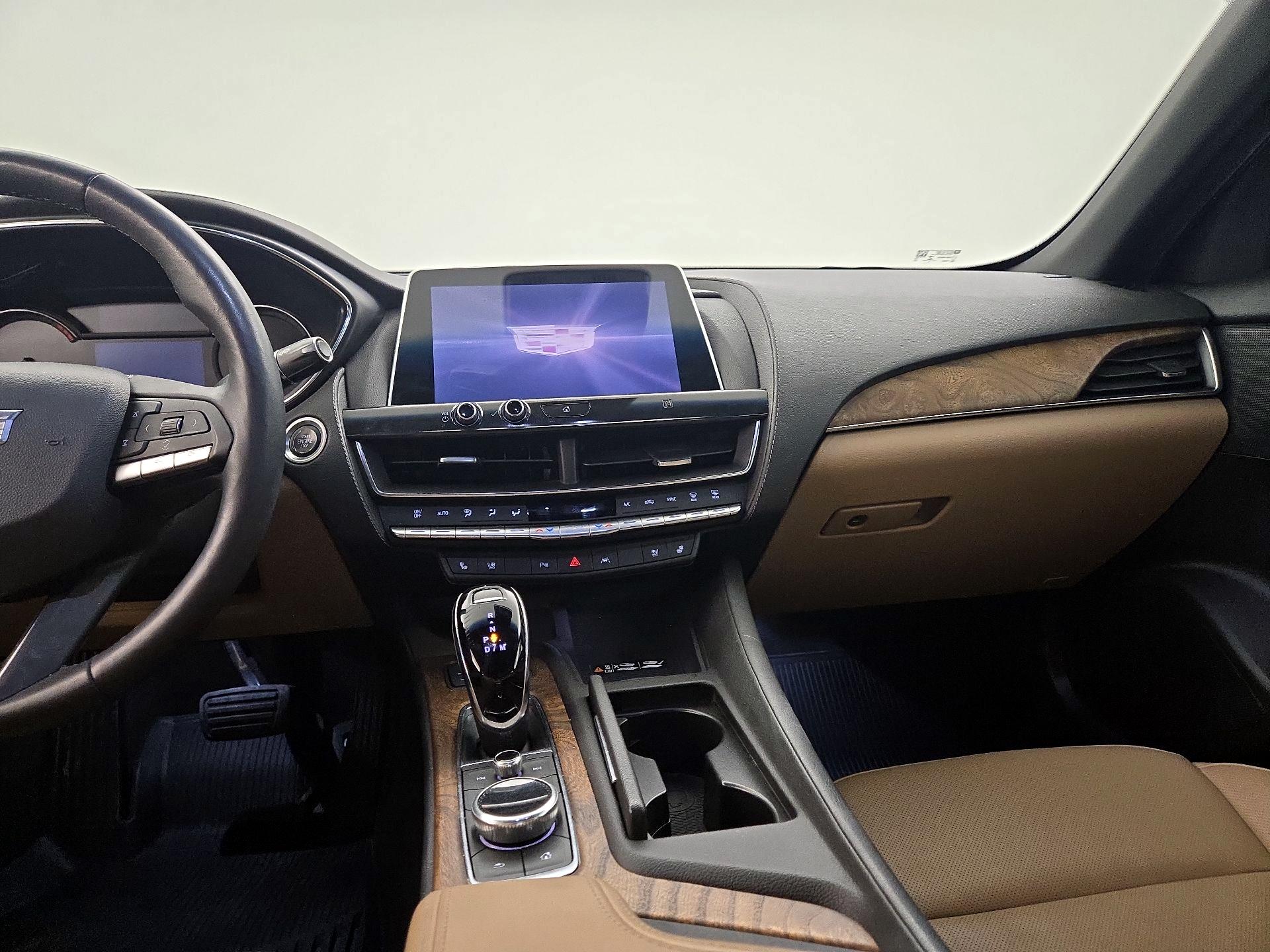 Thumbnail: 2021 Cadillac CT5 - 9
