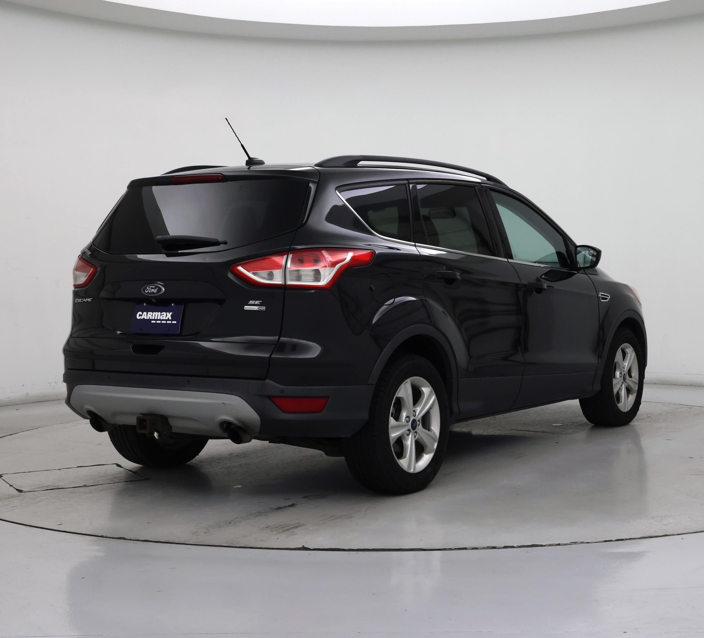 Thumbnail: 2015 Ford Escape - 8