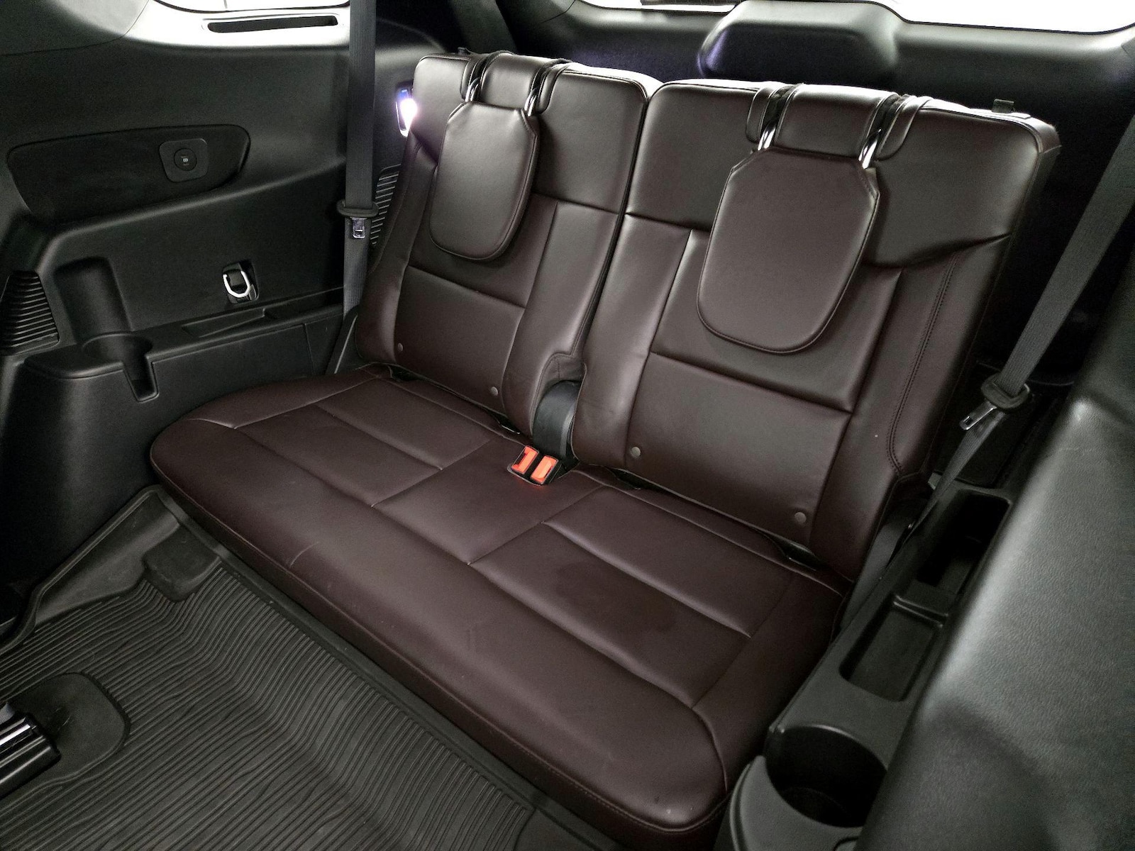 2025 Ford Explorer Platinum - Photo 23