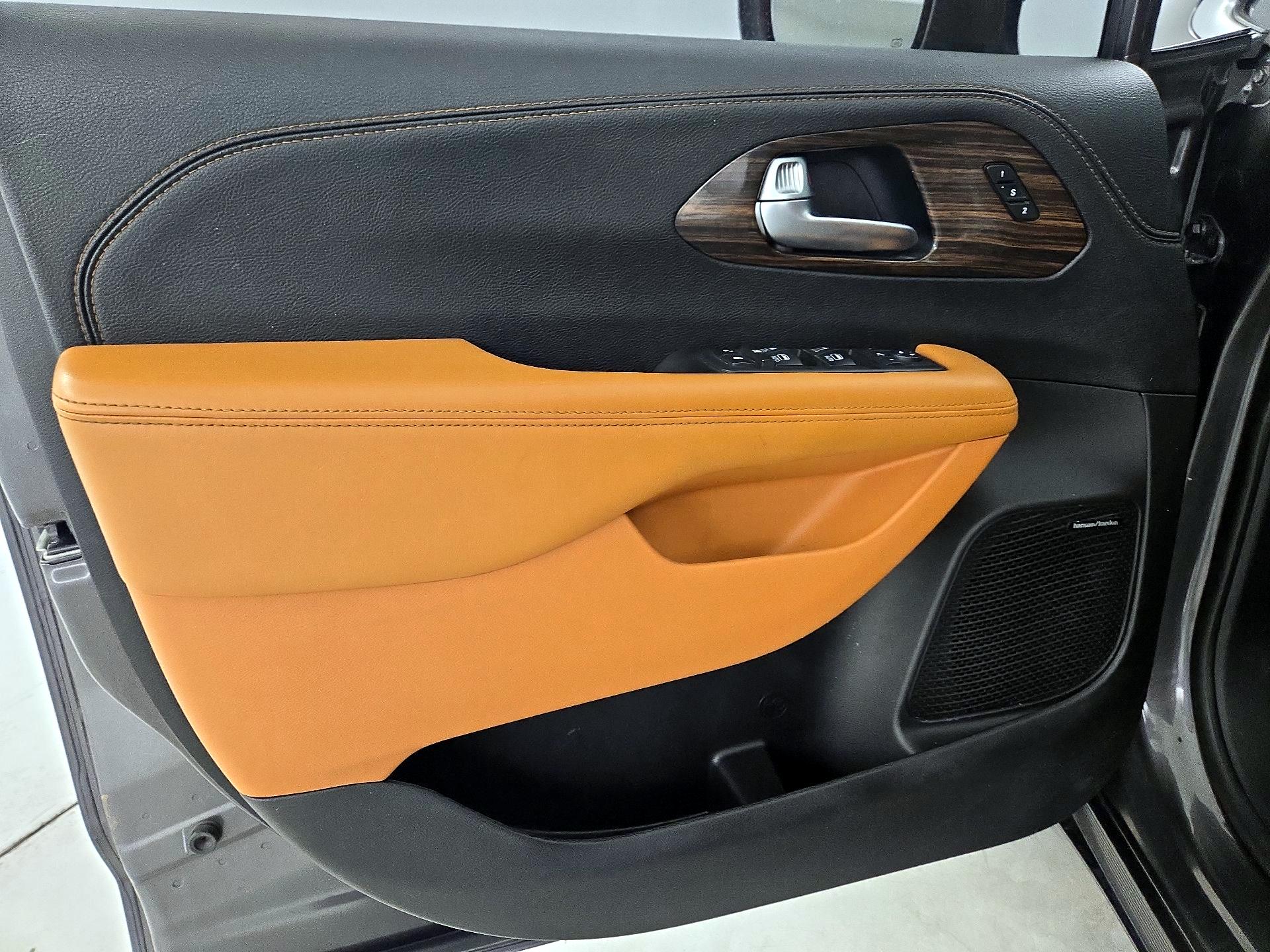 Thumbnail: 2021 Chrysler Pacifica - 12