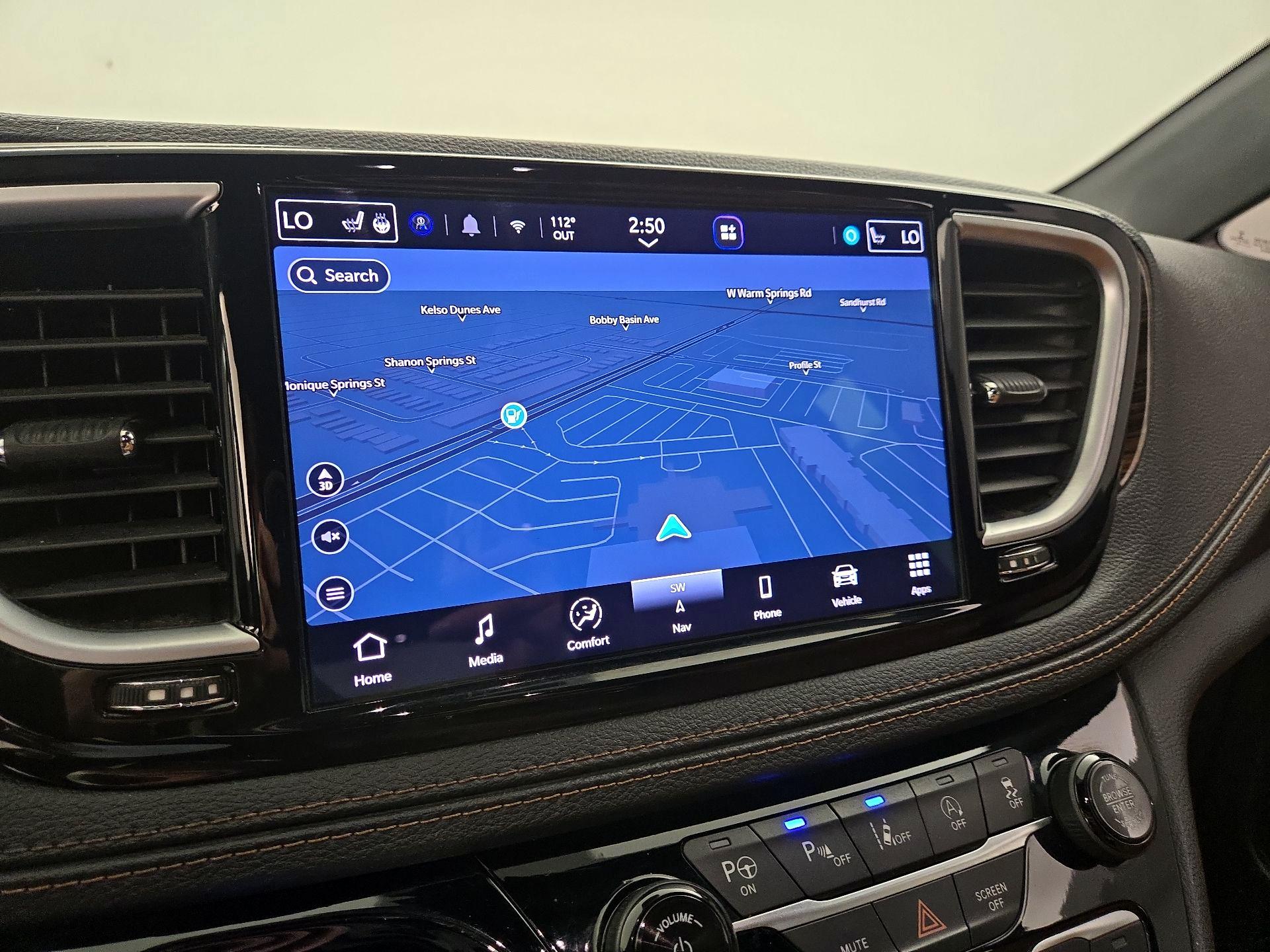 Thumbnail: 2021 Chrysler Pacifica - 14