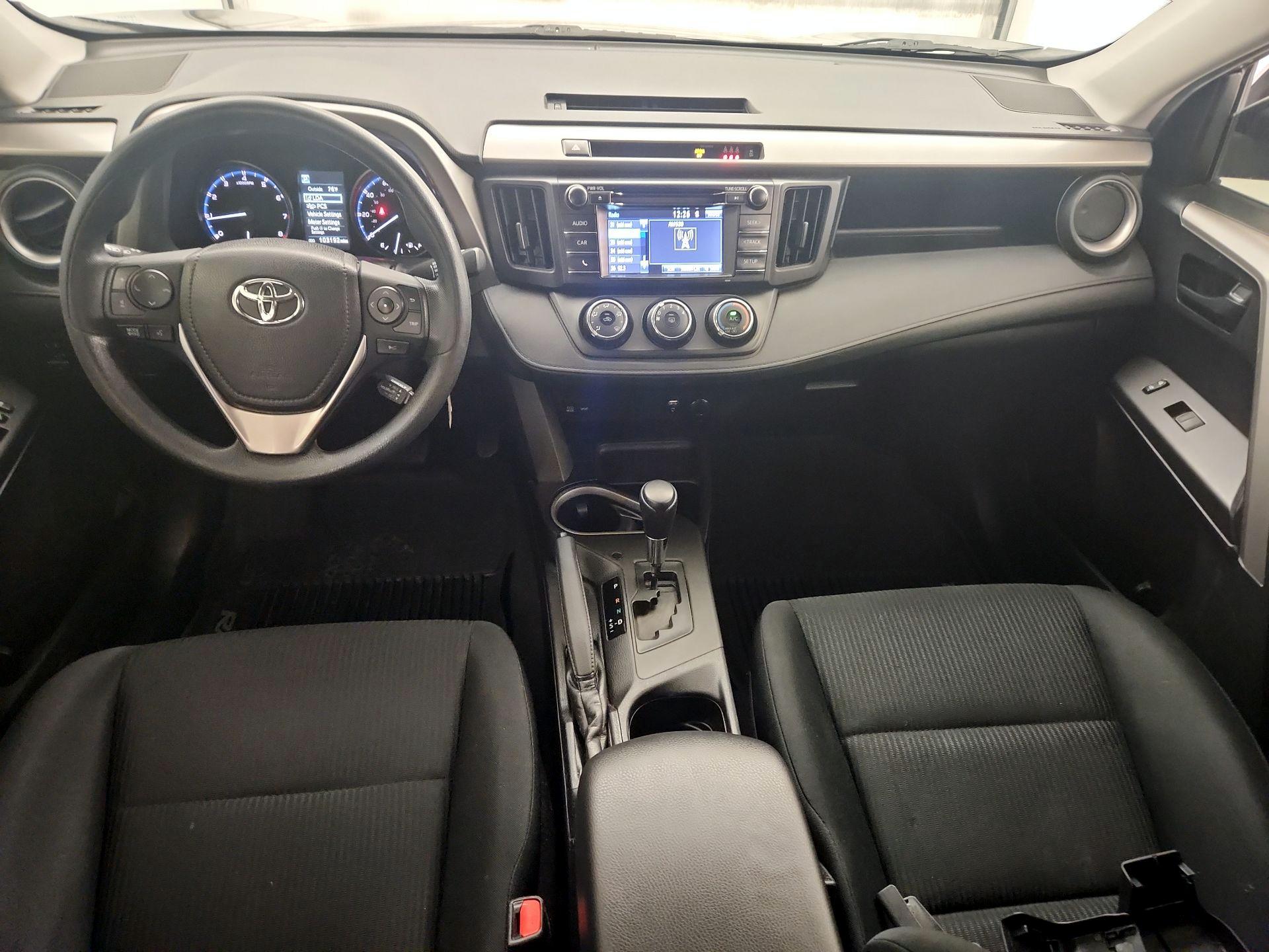 Thumbnail: 2017 Toyota RAV4 - 9