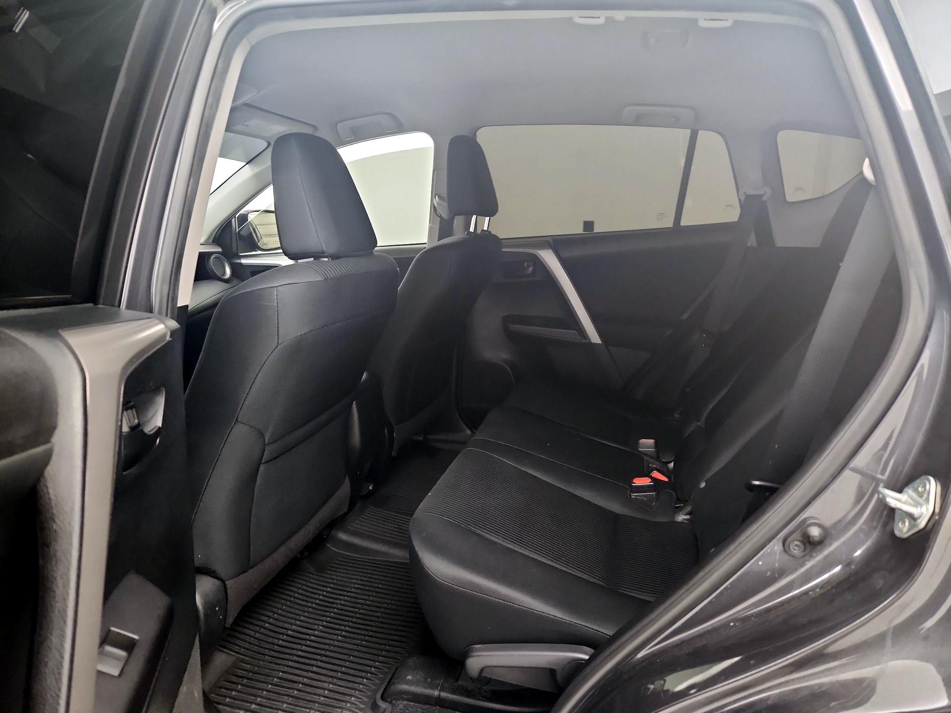Thumbnail: 2017 Toyota RAV4 - 19