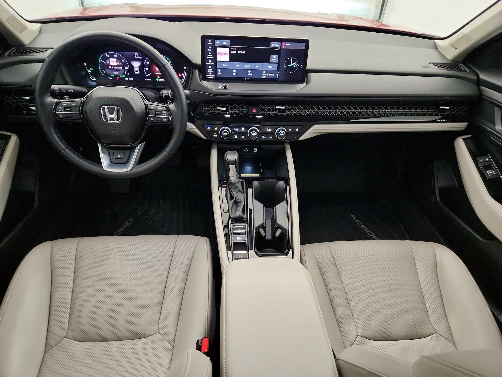 2025 Honda Accord Hybrid Touring - Photo 10