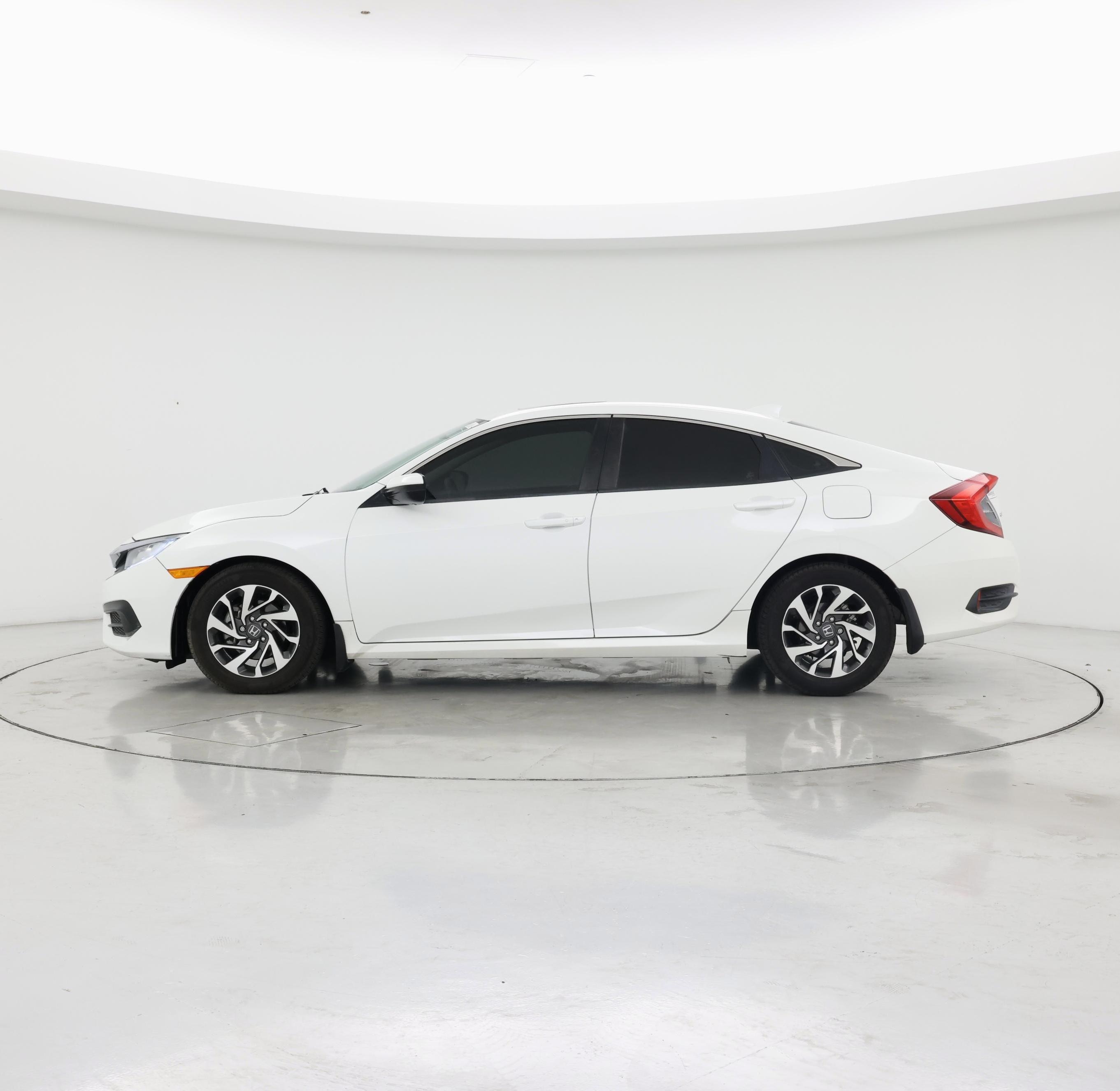 Thumbnail: 2018 Honda Civic - 3