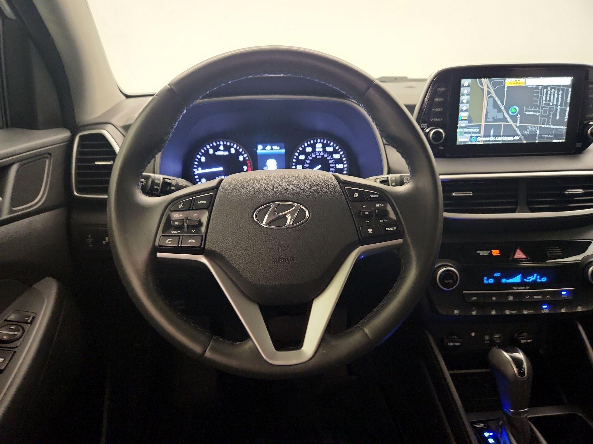 Thumbnail: 2020 Hyundai Tucson - 10
