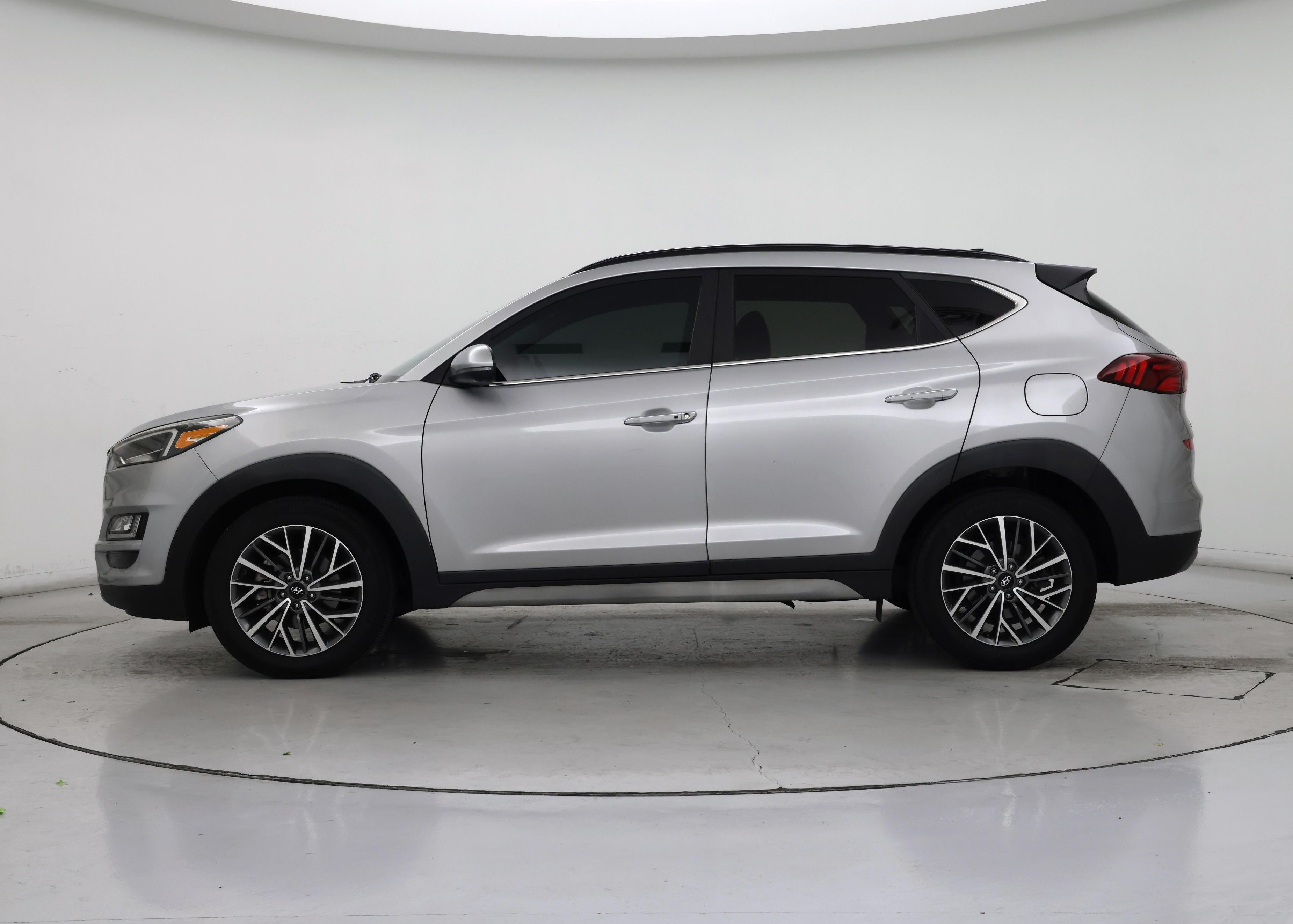 Thumbnail: 2020 Hyundai Tucson - 3
