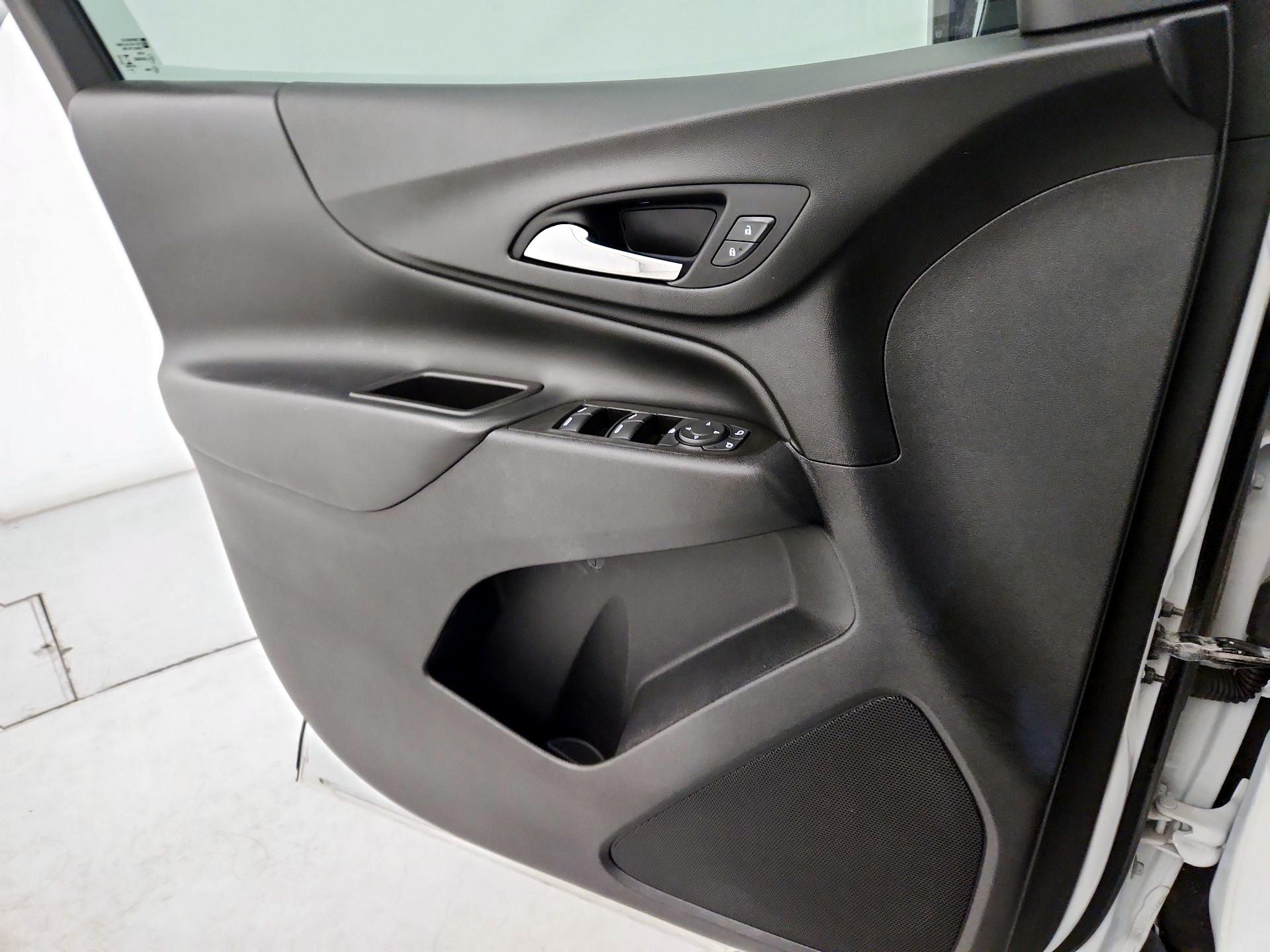 Thumbnail: 2020 Chevrolet Equinox - 12