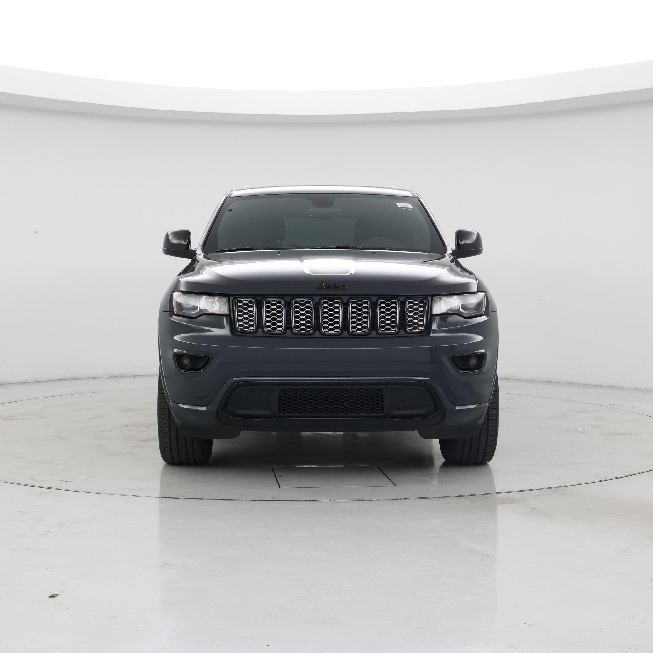 Thumbnail: 2017 Jeep Grand Cherokee - 5