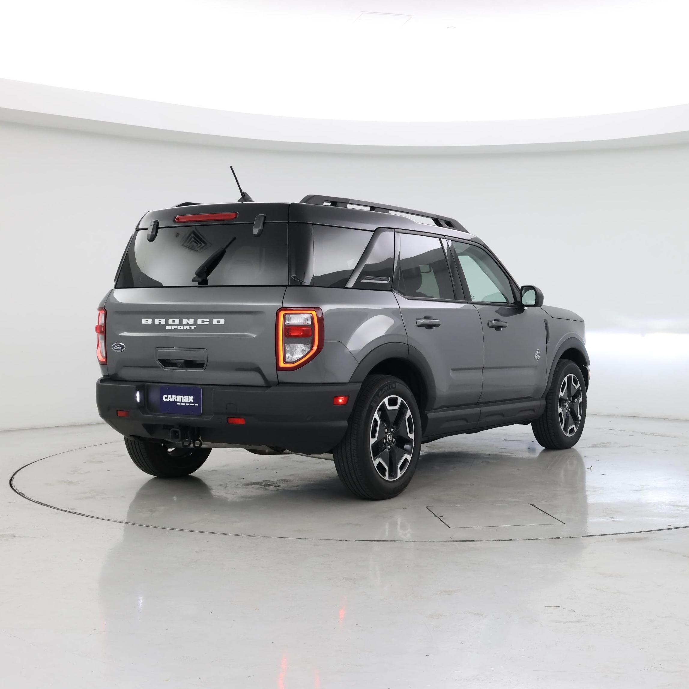 Thumbnail: 2022 Ford Bronco Sport - 8