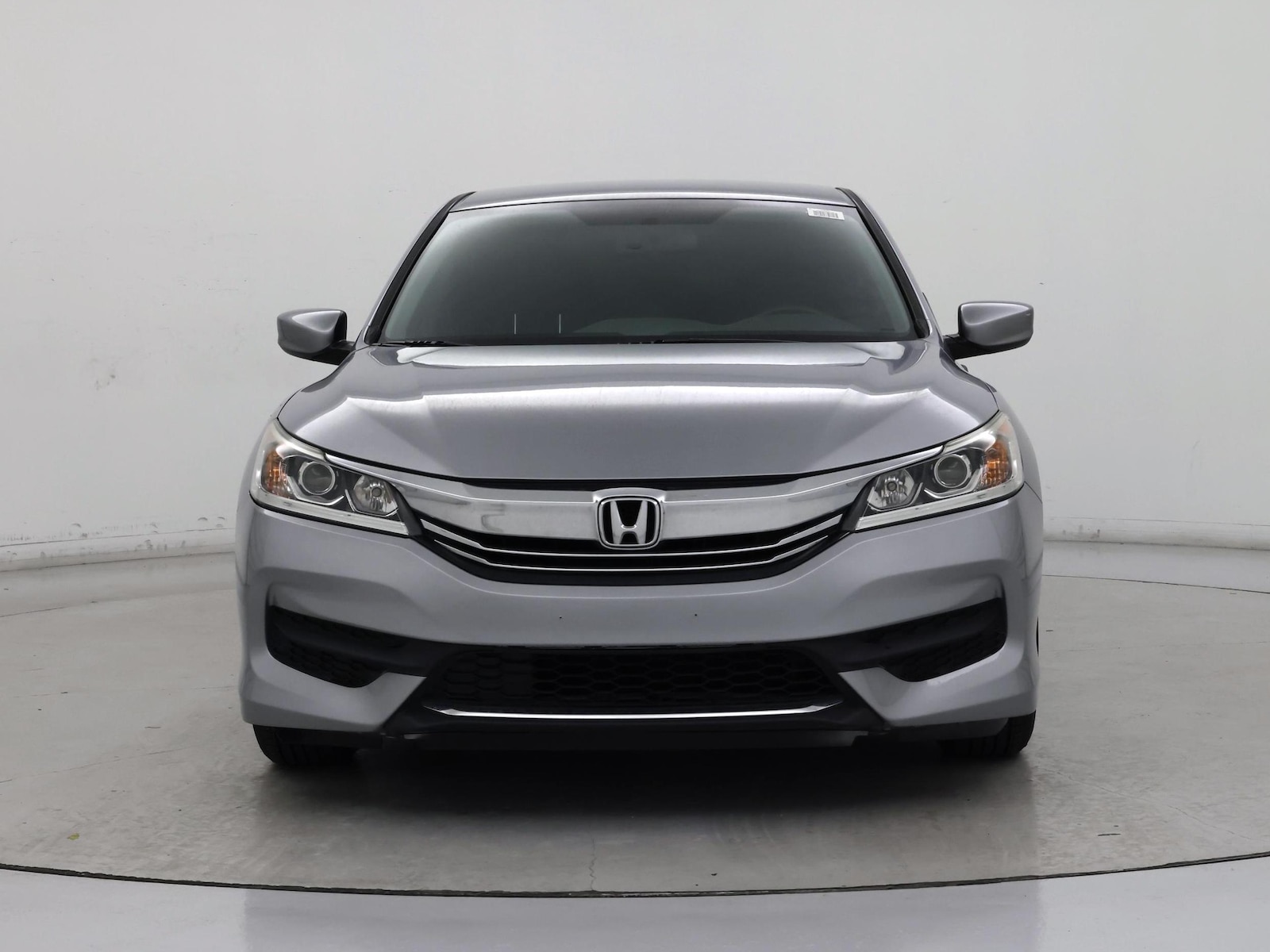 2017 Honda Accord LX - Photo 6