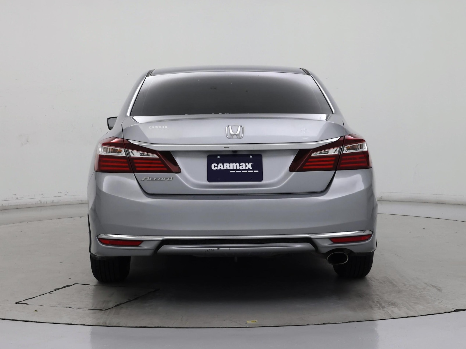 2017 Honda Accord LX - Photo 7