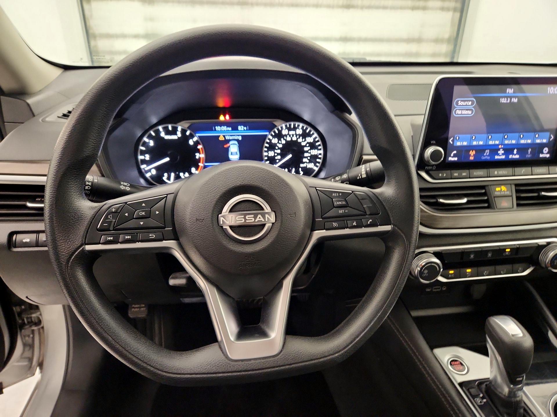 Thumbnail: 2023 Nissan Altima - 10