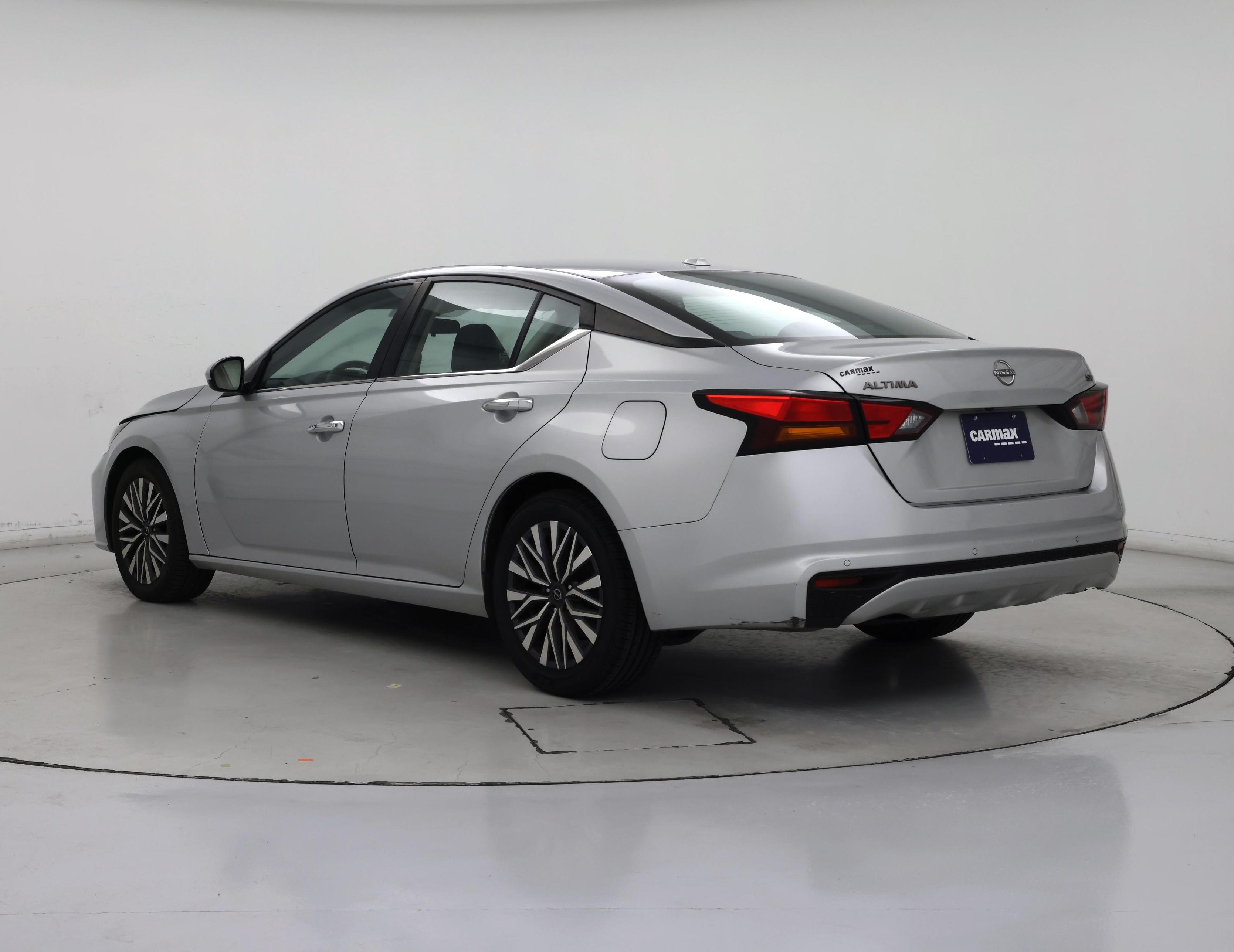 Thumbnail: 2023 Nissan Altima - 2