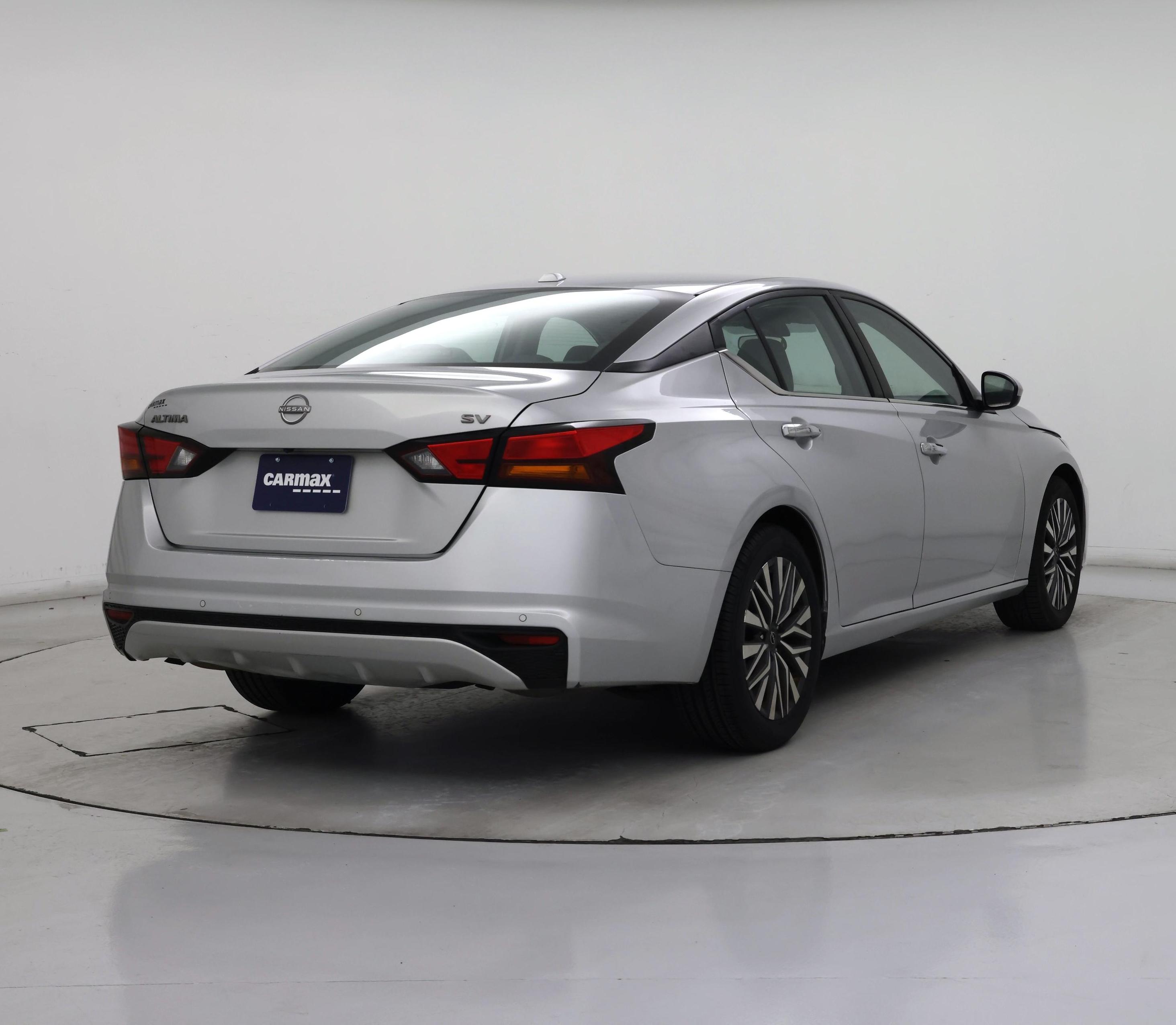 Thumbnail: 2023 Nissan Altima - 8