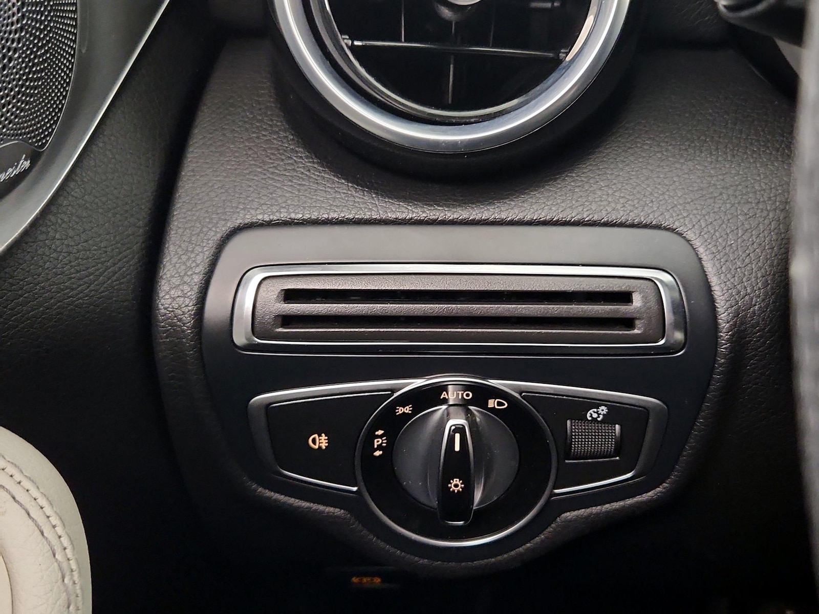 2016 Mercedes-Benz C-Class C300 - Photo 14