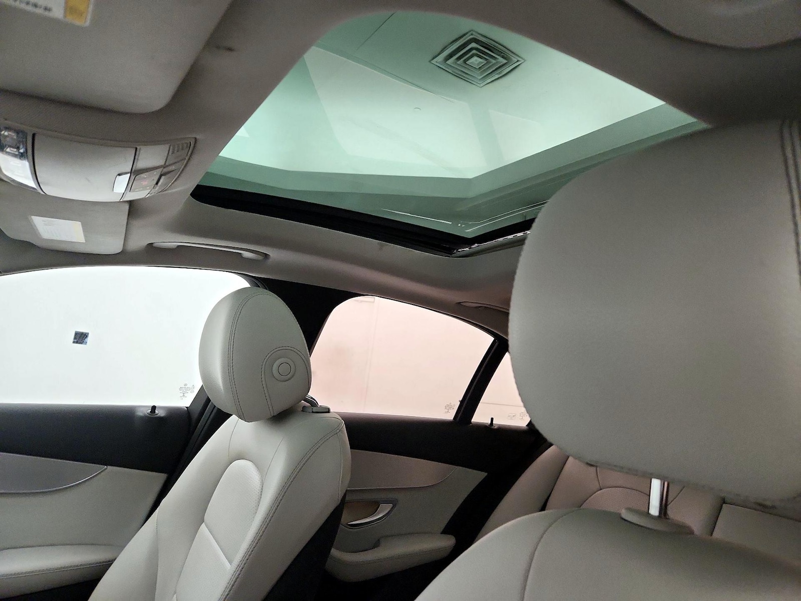 2016 Mercedes-Benz C-Class C300 - Photo 20