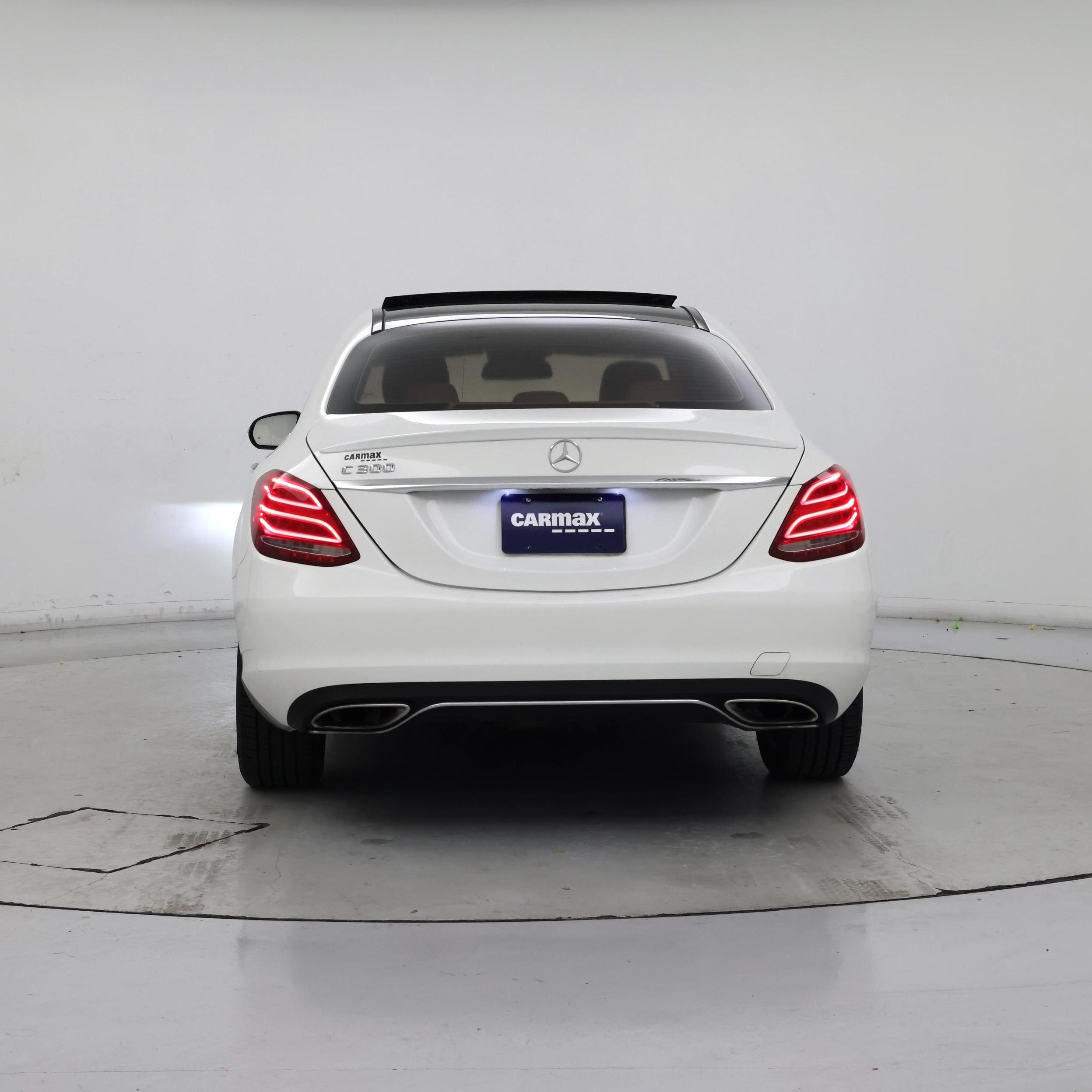 Thumbnail: 2016 Mercedes-Benz C-Class - 6