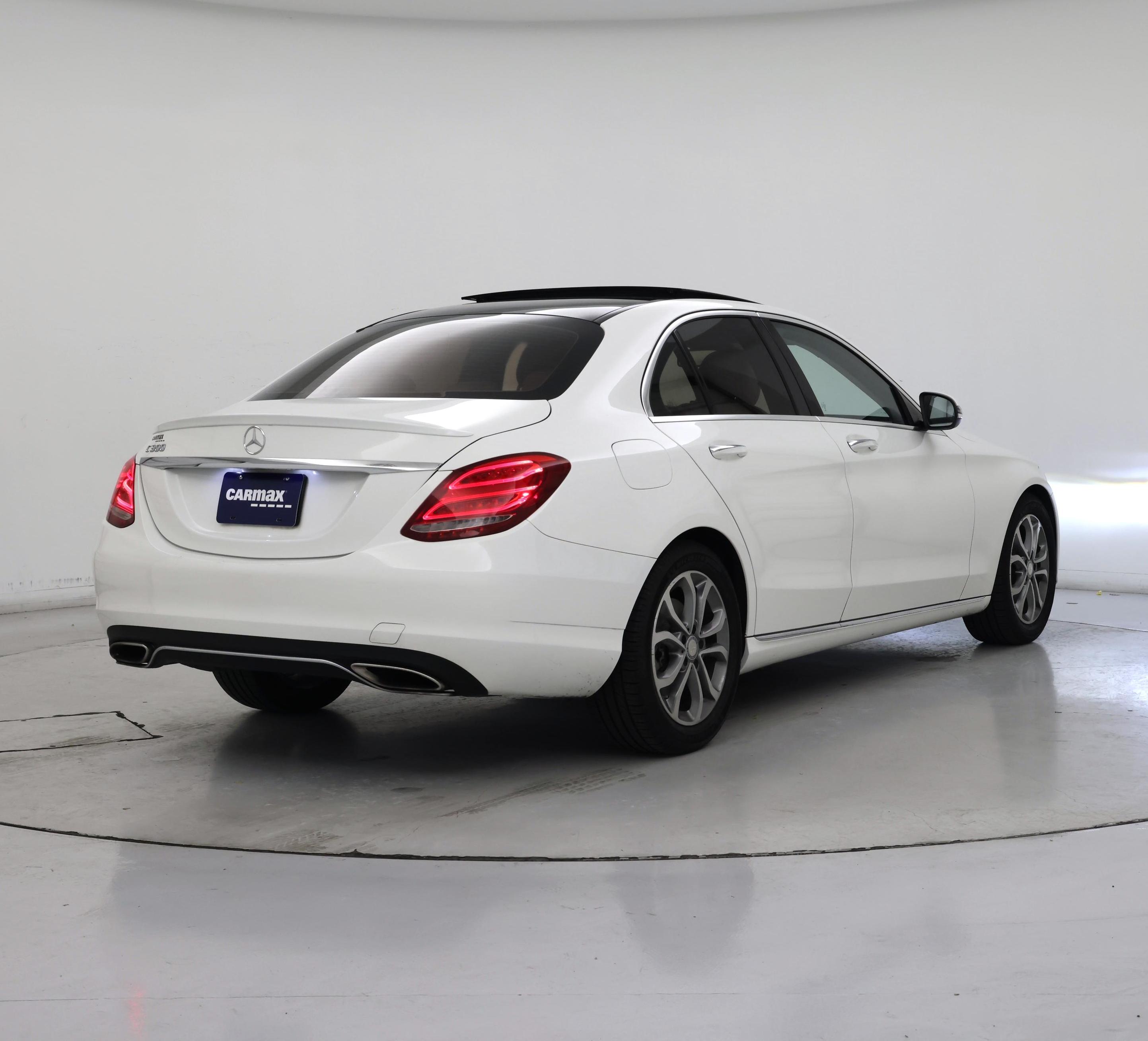 Thumbnail: 2016 Mercedes-Benz C-Class - 8