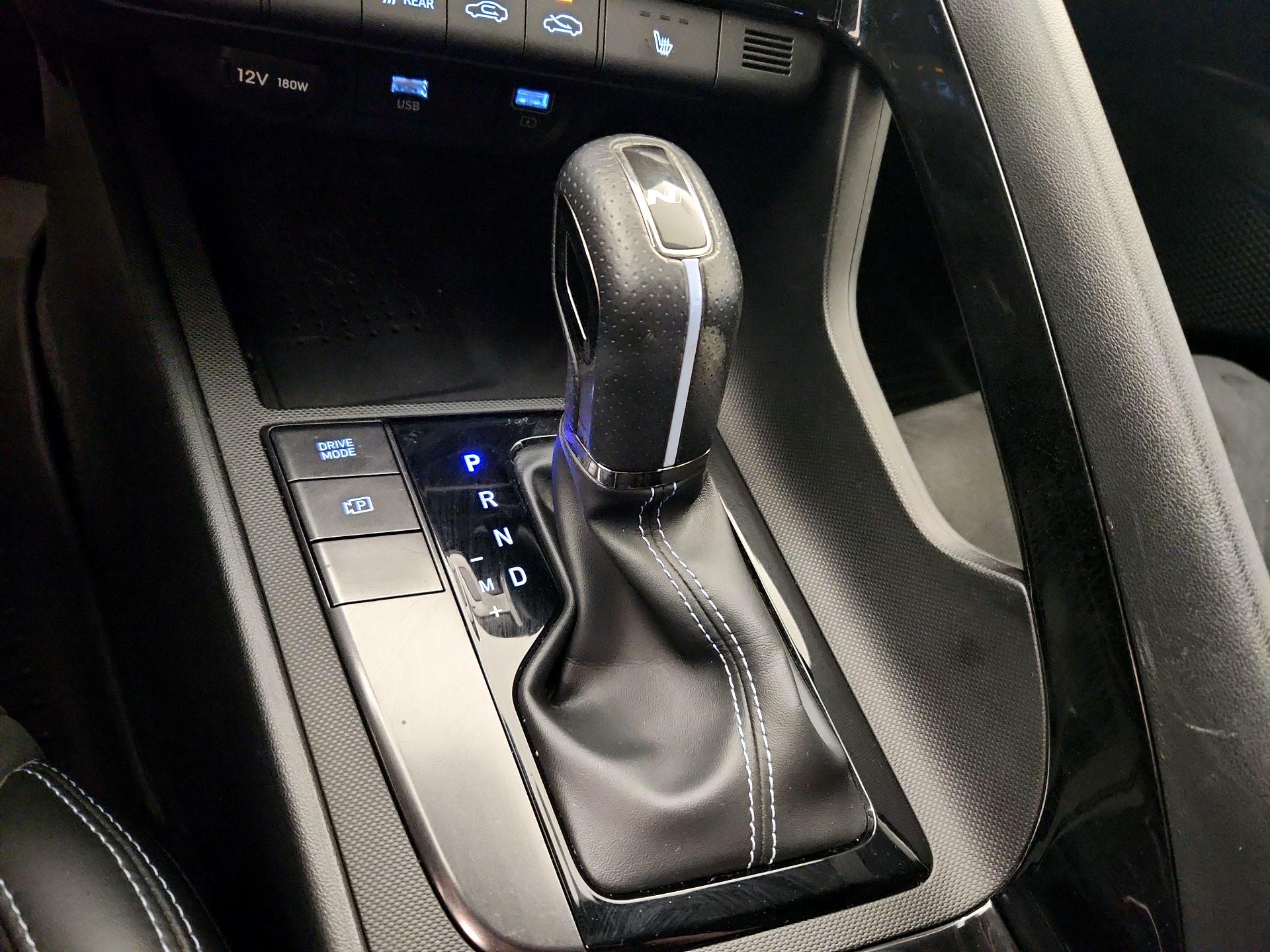 Thumbnail: 2023 Hyundai Elantra - 18
