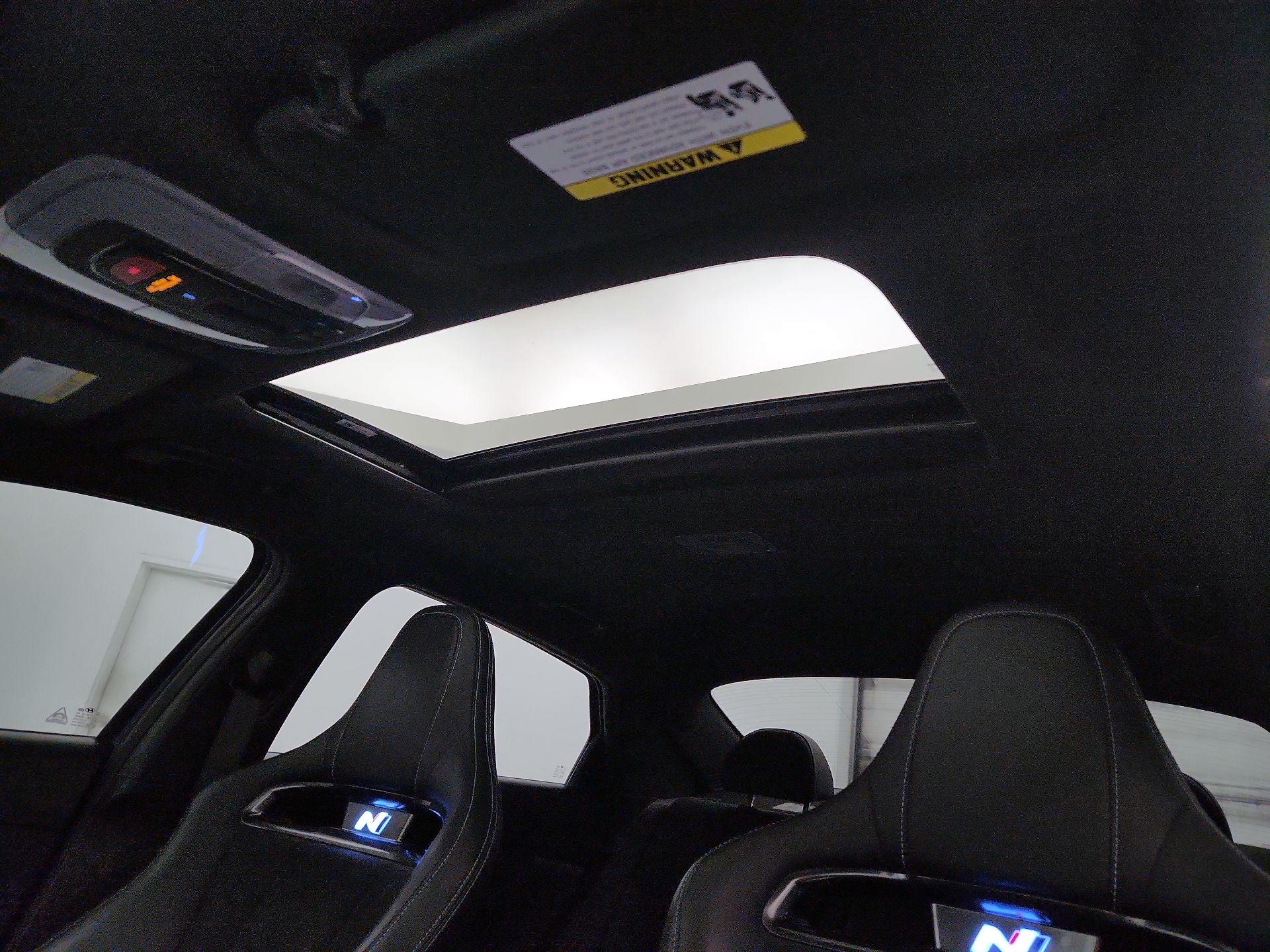 Thumbnail: 2023 Hyundai Elantra - 20