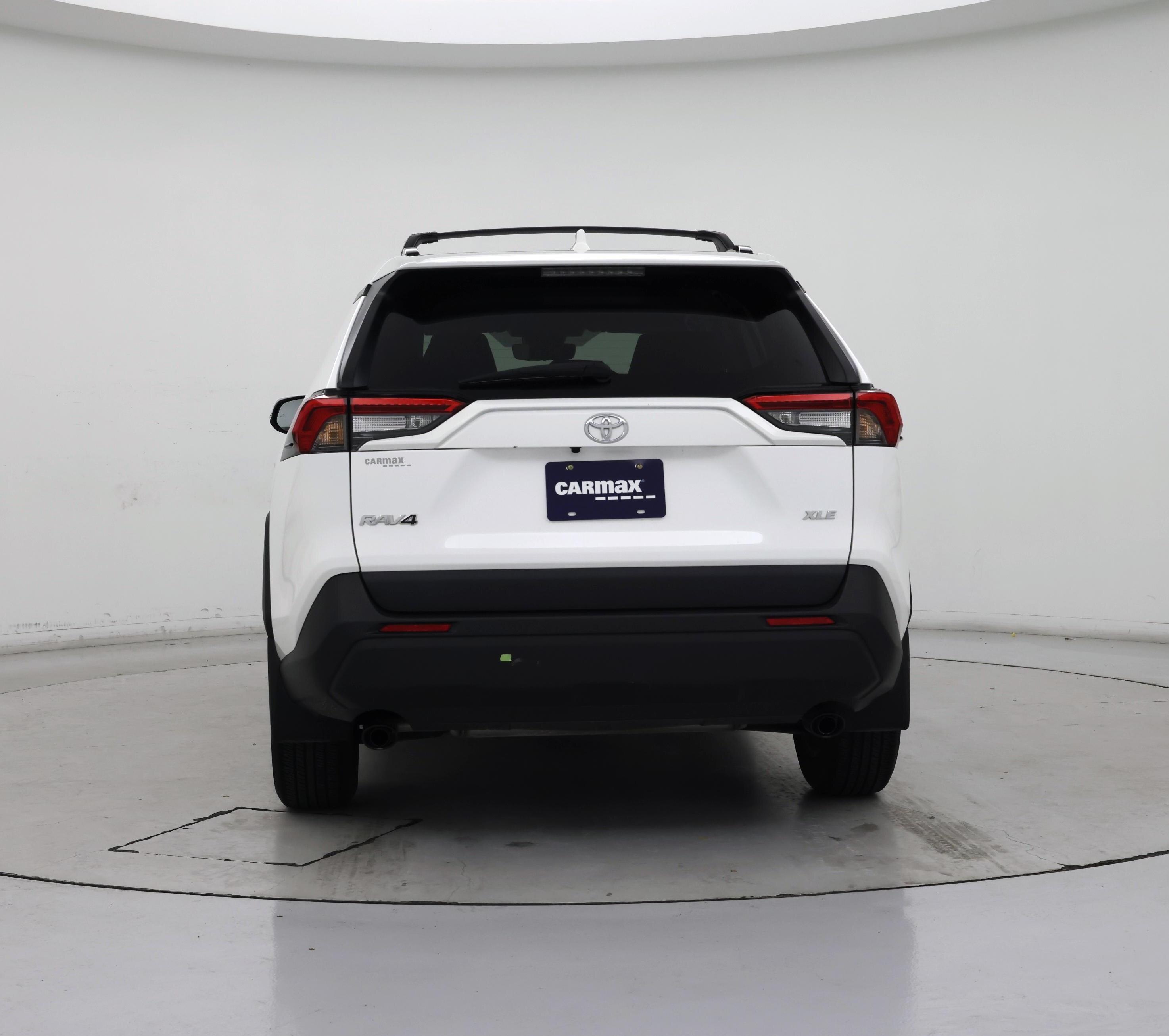 Thumbnail: 2022 Toyota RAV4 - 6