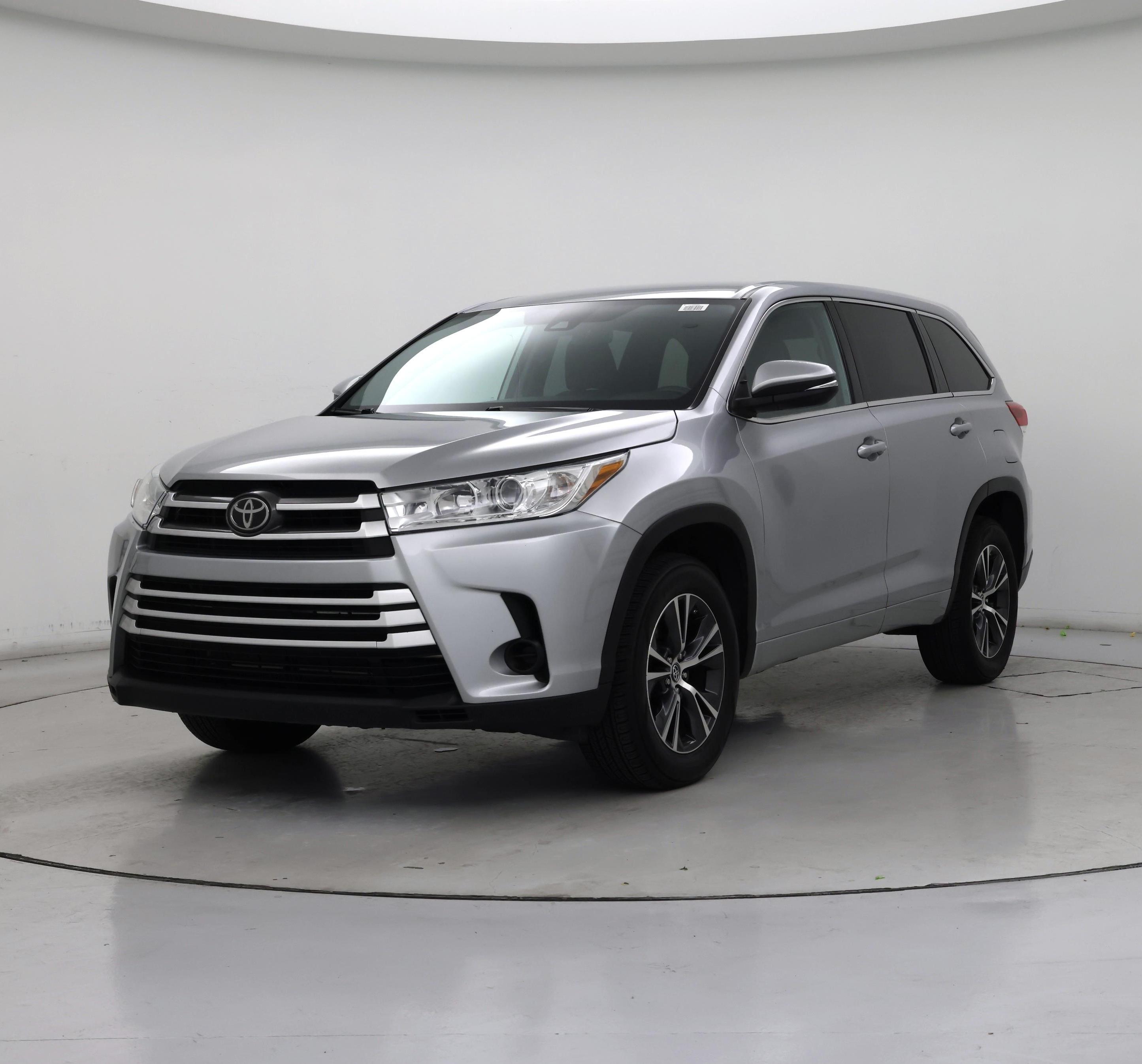 Thumbnail: 2018 Toyota Highlander - 4