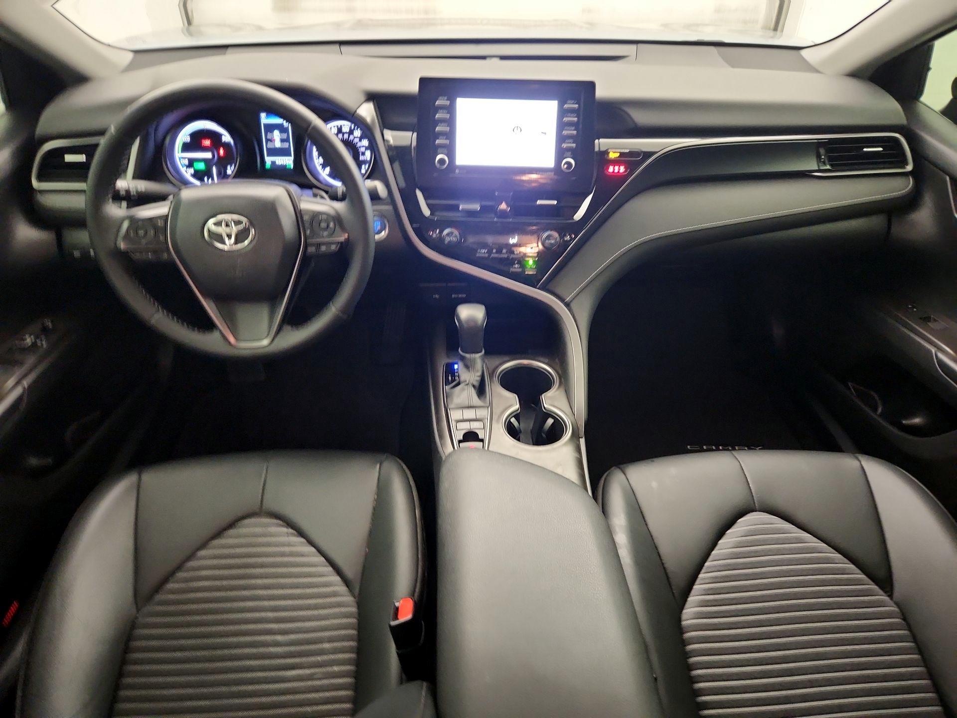 Thumbnail: 2022 Toyota Camry - 9